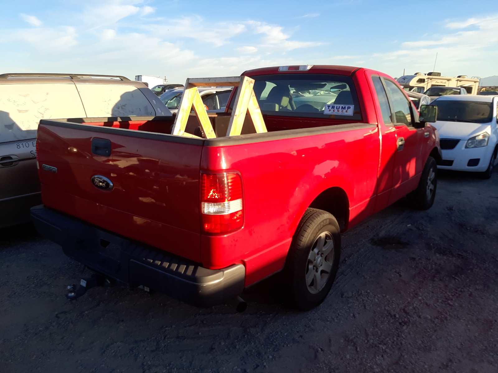 Zdjęcie 4 z aukcji – 2008 FORD F150 z VIN 1FTRF12258KE94320