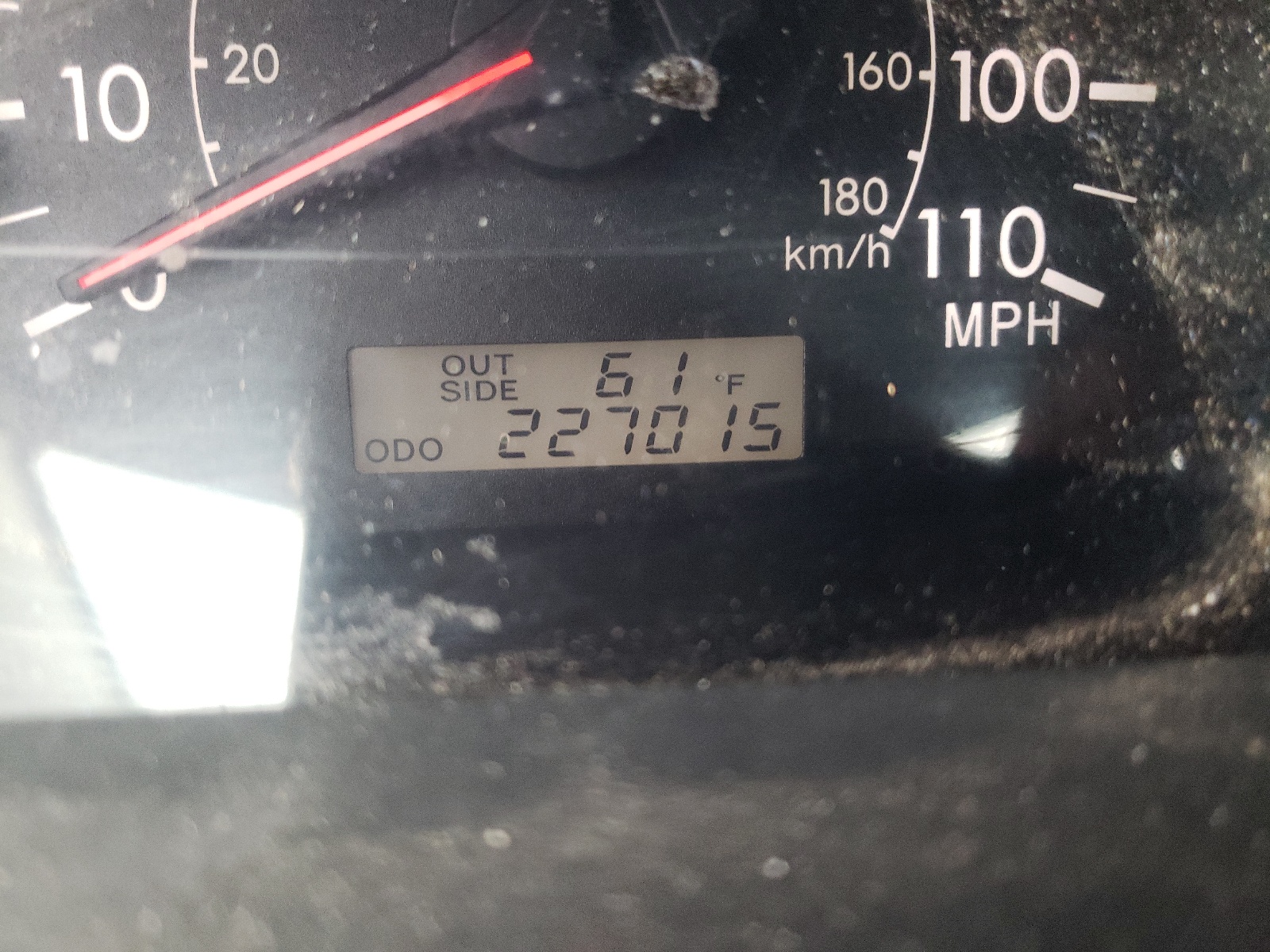 Photo 8 from auction – 2006 TOYOTA COROLLA CE with VIN 1NXBR32E16Z575956