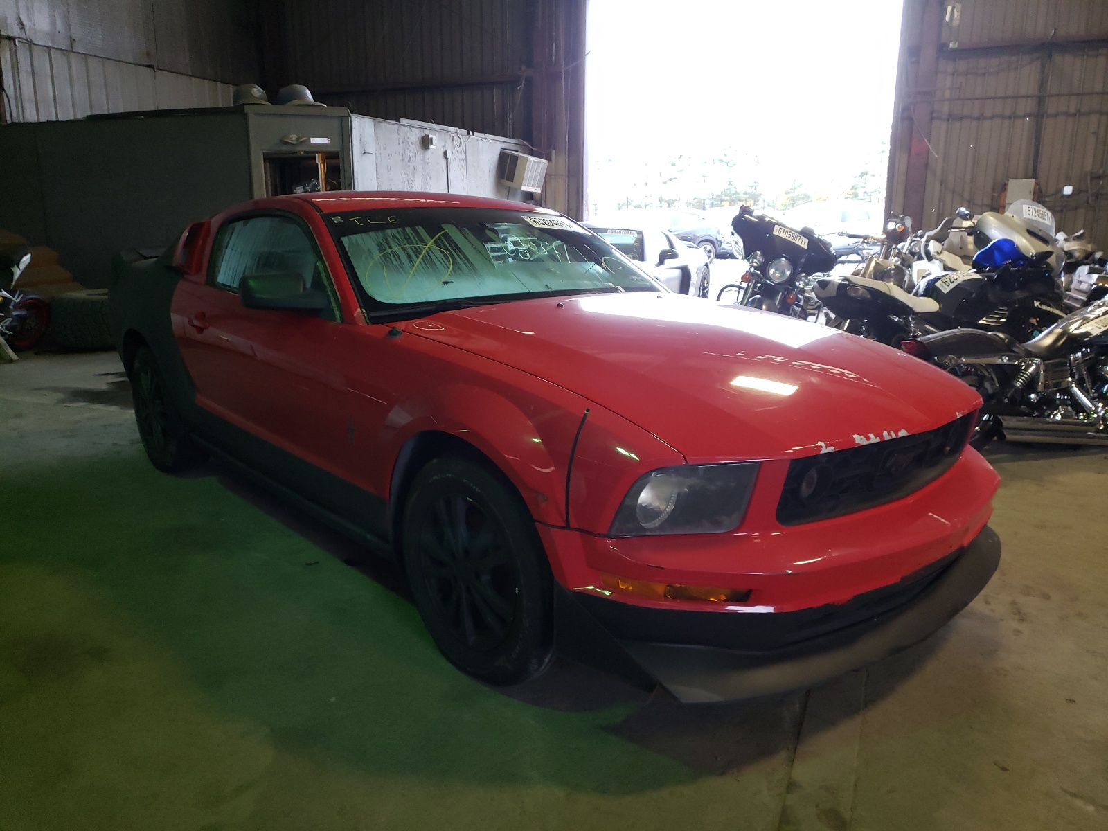 FORD MUSTANG 2007 with VIN 1ZVFT80N075236430 - Photo from auction