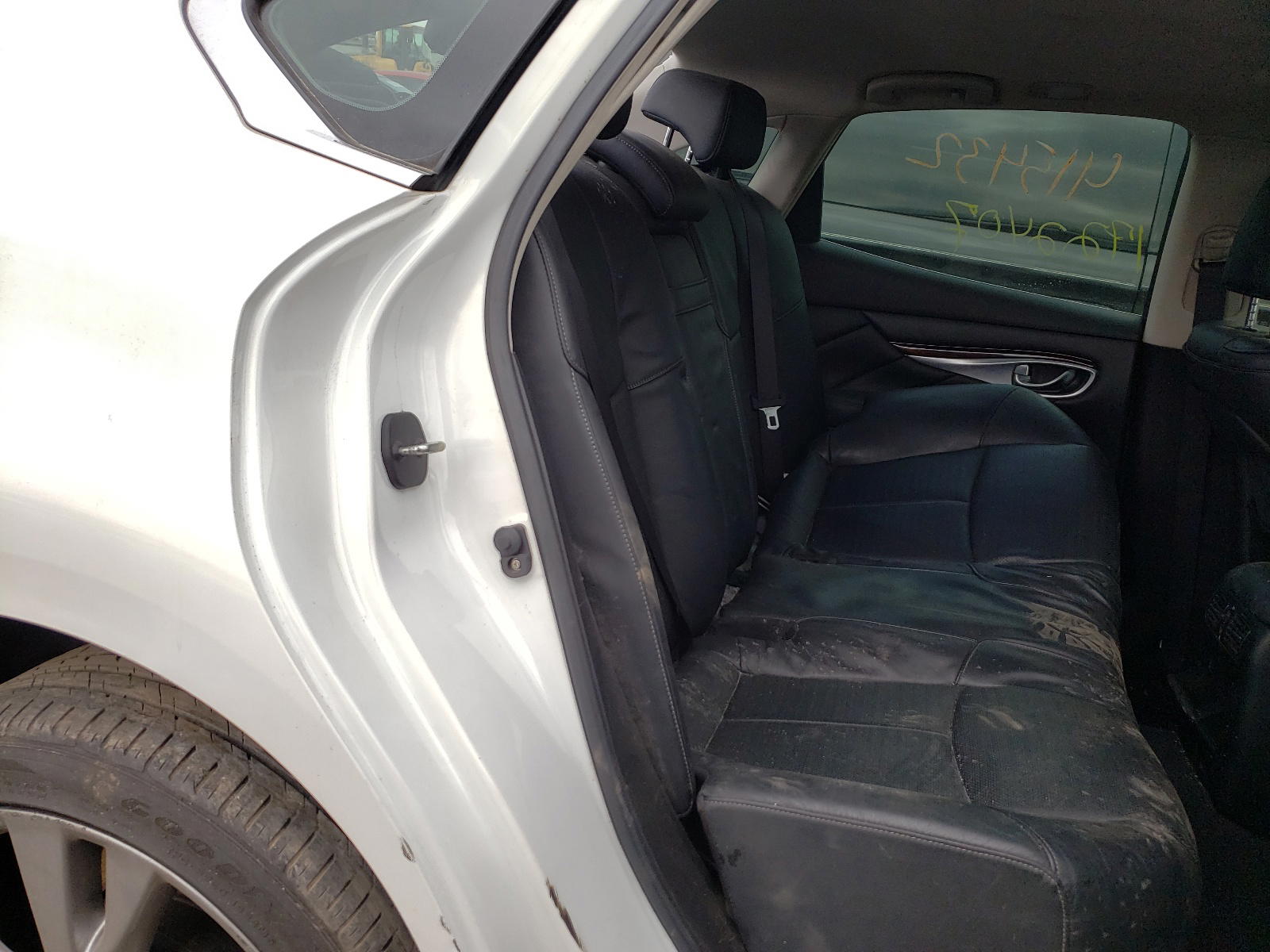 Photo 6 from auction – 2012 INFINITI M37 with VIN JN1BY1AP1CM334217