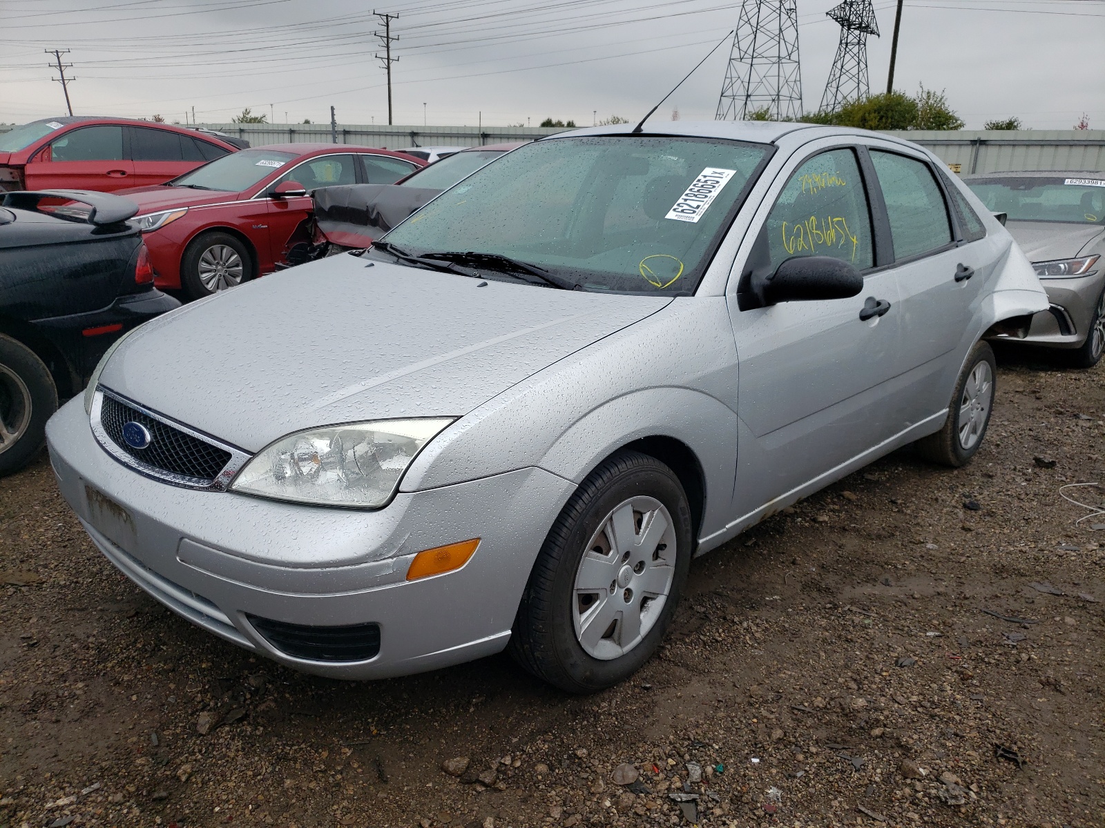 Photo 2 from auction – 2006 FORD FOCUS ZX4 with VIN 1FAFP34NX6W155485