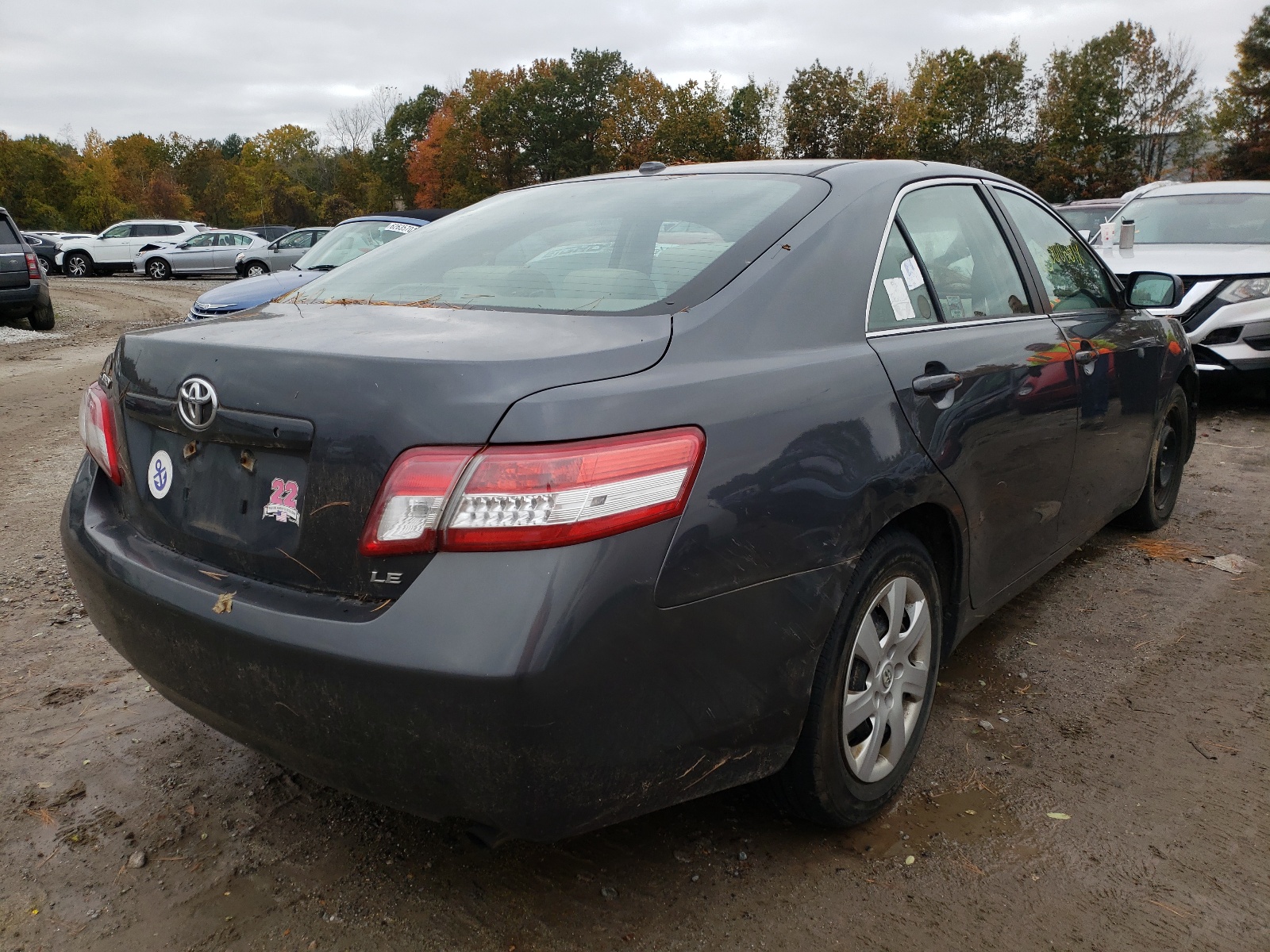 Photo 4 from auction – 2010 TOYOTA CAMRY with VIN 4T1BF3EK0AU098911