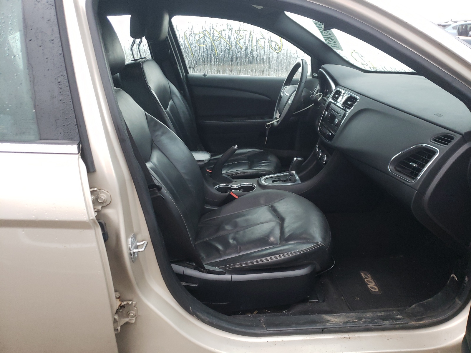 صورة رقم 5 من المزاد - 2014 CHRYSLER 200 LIMITE مع VIN 1C3CCBCGXEN153038
