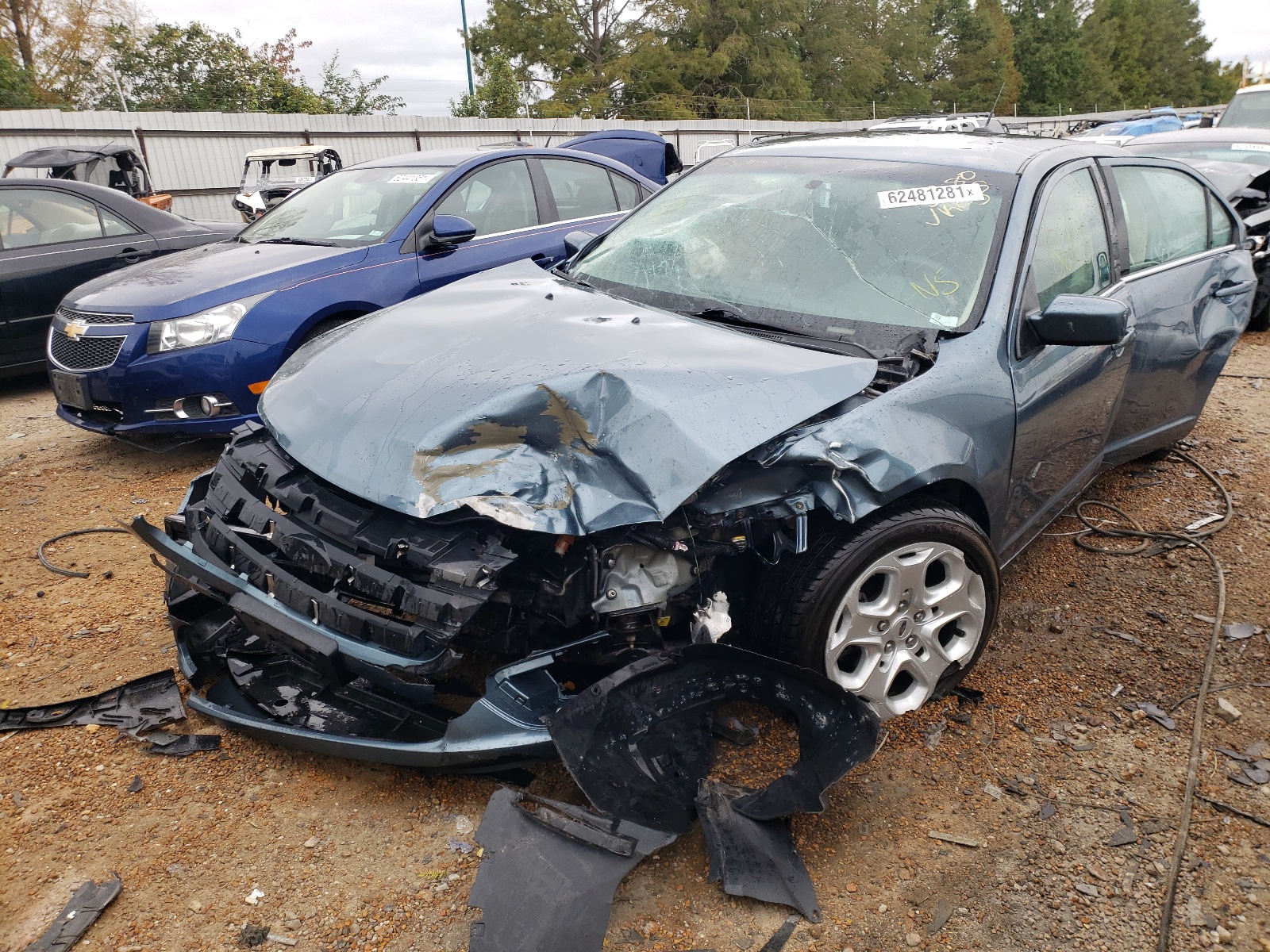 Photo 2 from auction – 2011 FORD FUSION SE with VIN 3FAHP0HAXBR323380