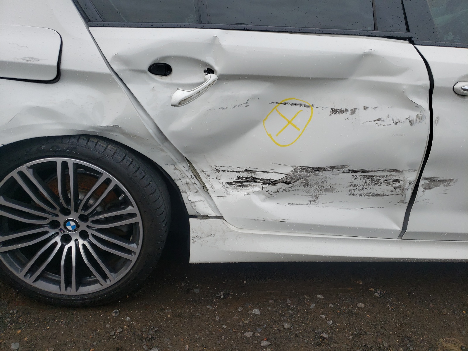 Photo 9 from auction – 2017 BMW 530 XI with VIN WBAJA7C39HWA70539