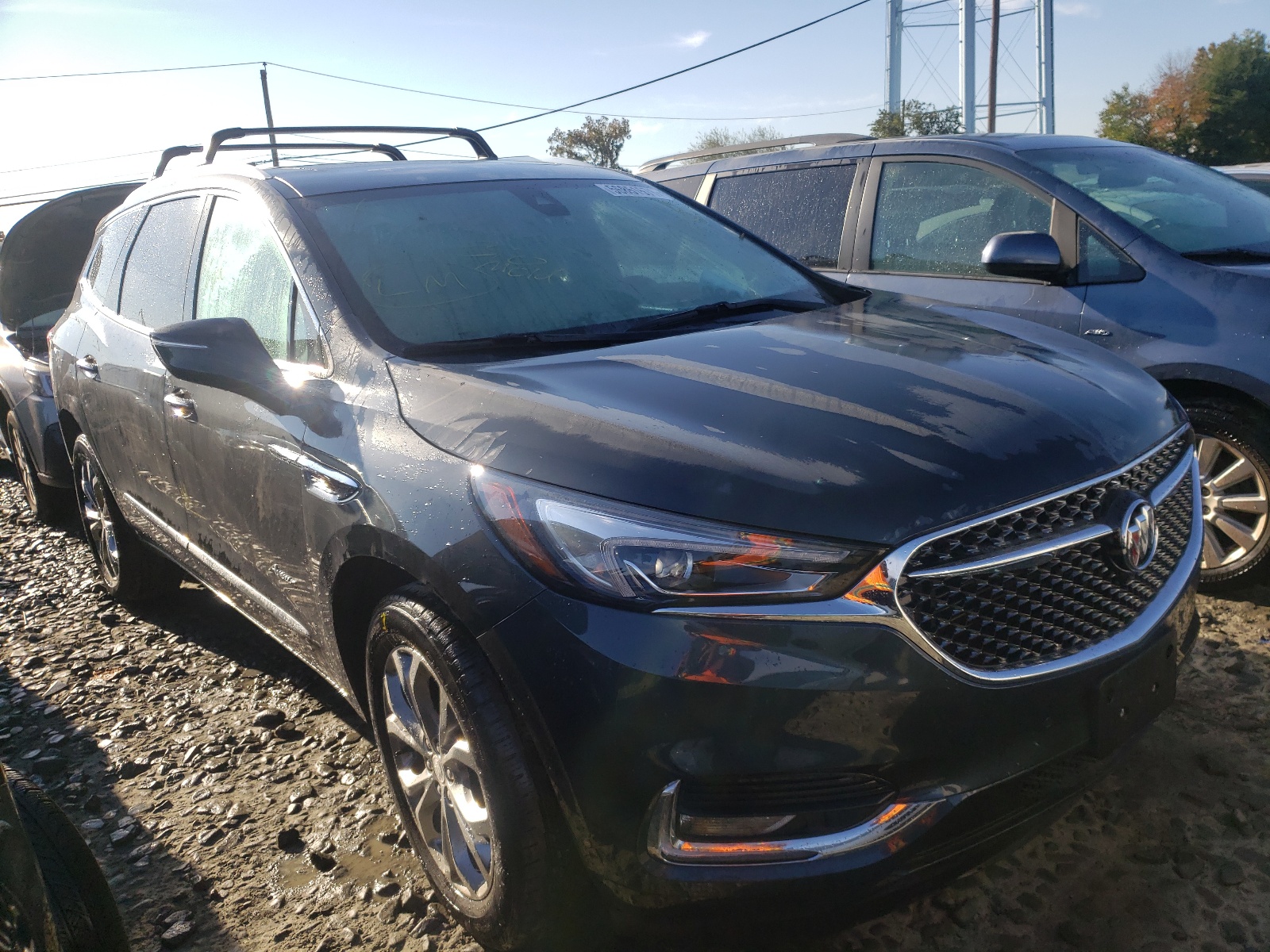 Photo 1 from auction – 2018 BUICK ENCLAVE AV with VIN 5GAEVCKWXJJ270442