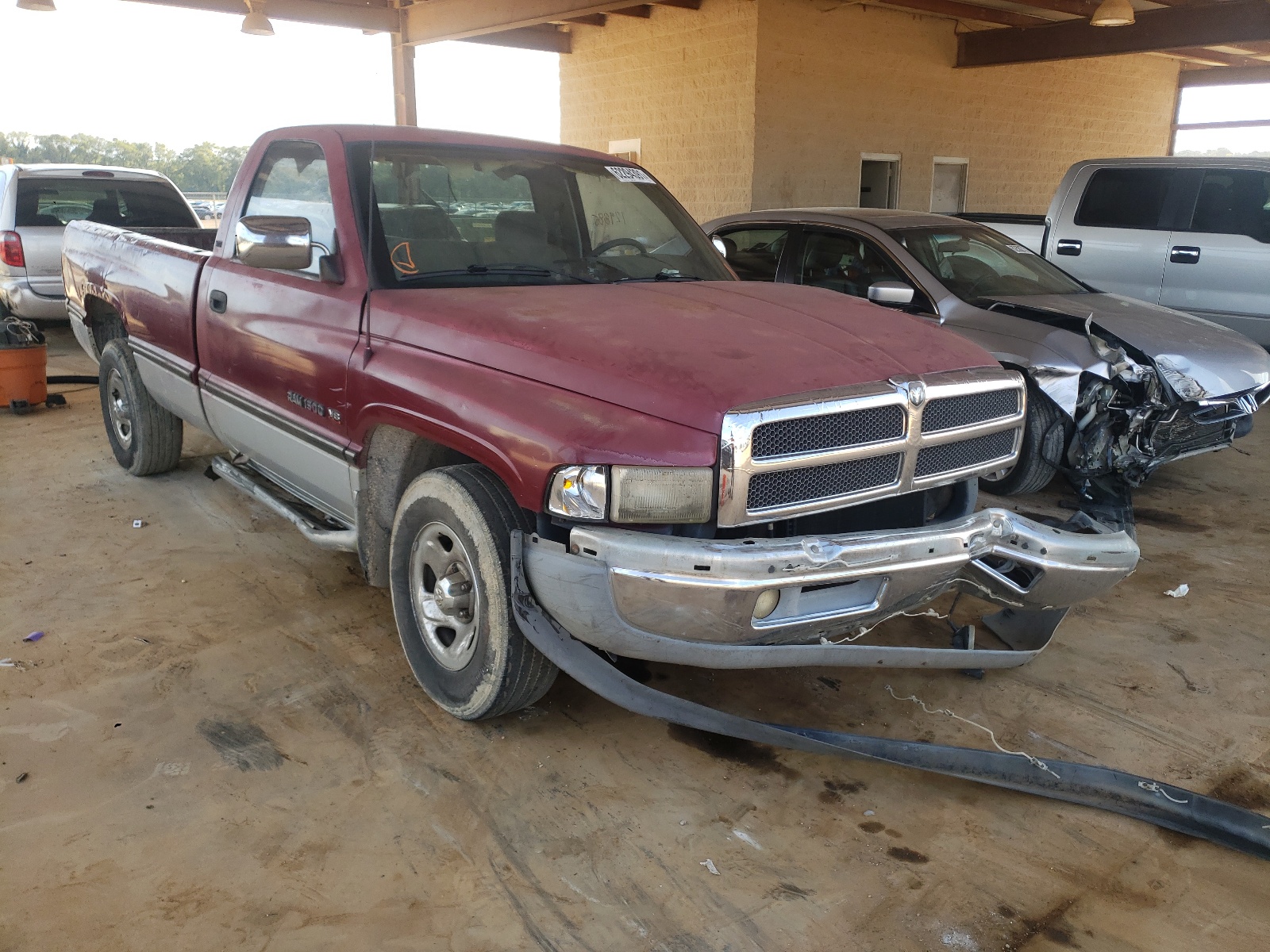 DODGE RAM 1500 1996 with VIN 1B7HC16Y6TS509922 - Photo from auction