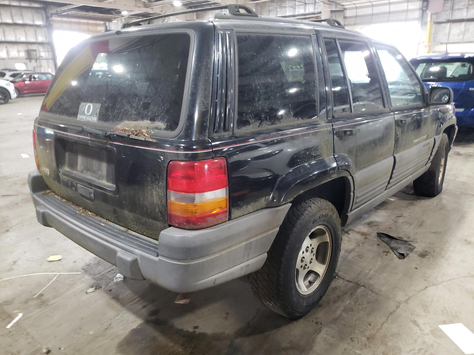 Photo 4 from auction – 1997 JEEP CHEROKEE with VIN 1J4FX58S6VC757008