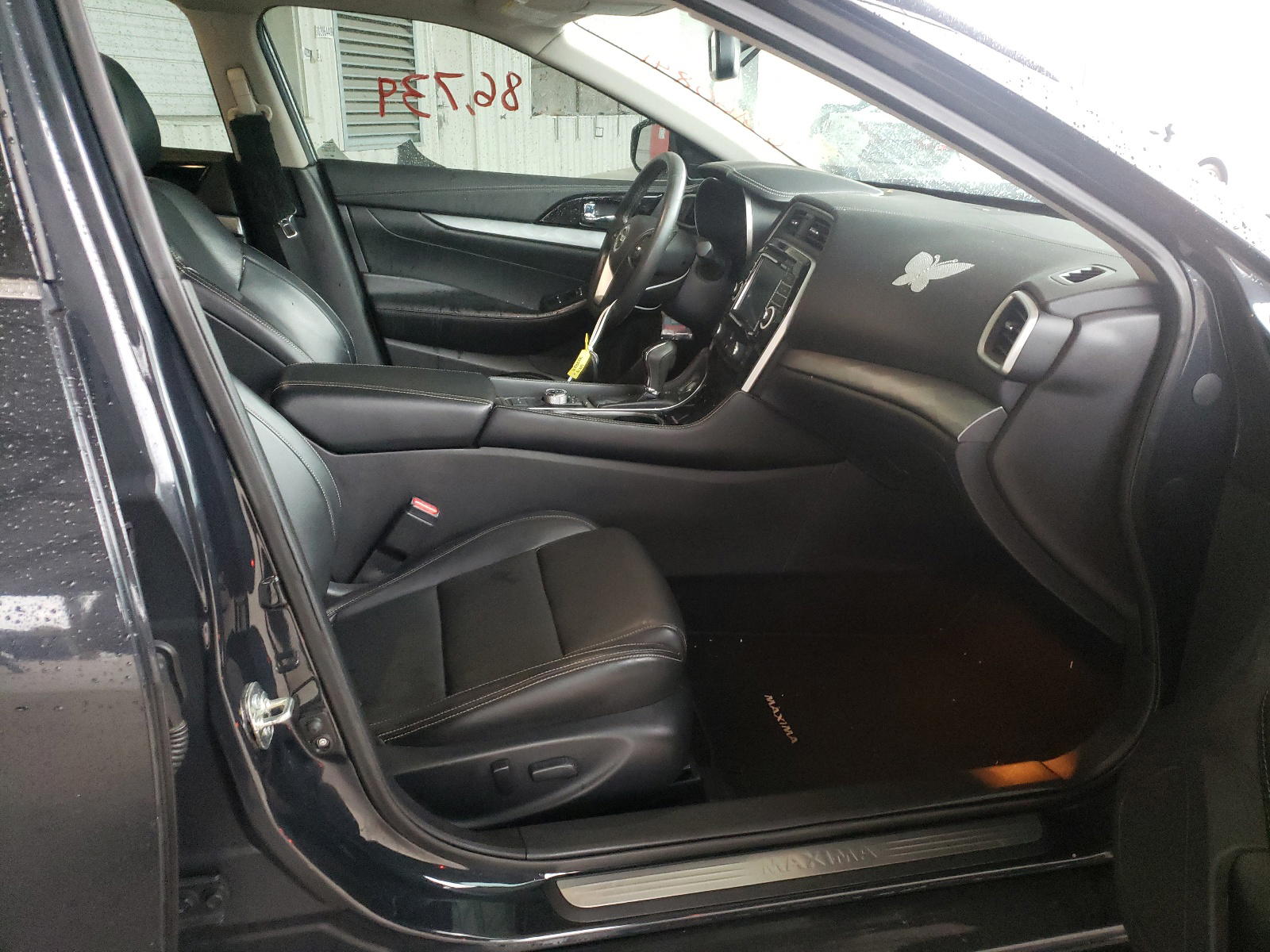 Photo 5 from auction – 2016 NISSAN MAXIMA 3.5 with VIN 1N4AA6AP4GC376795