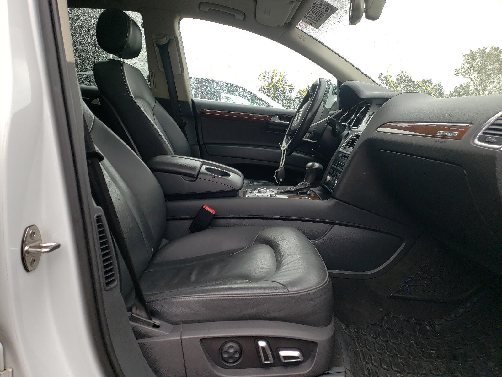Photo 5 from auction – 2013 AUDI Q7 PREMIUM with VIN WA1LGAFE2DD008563