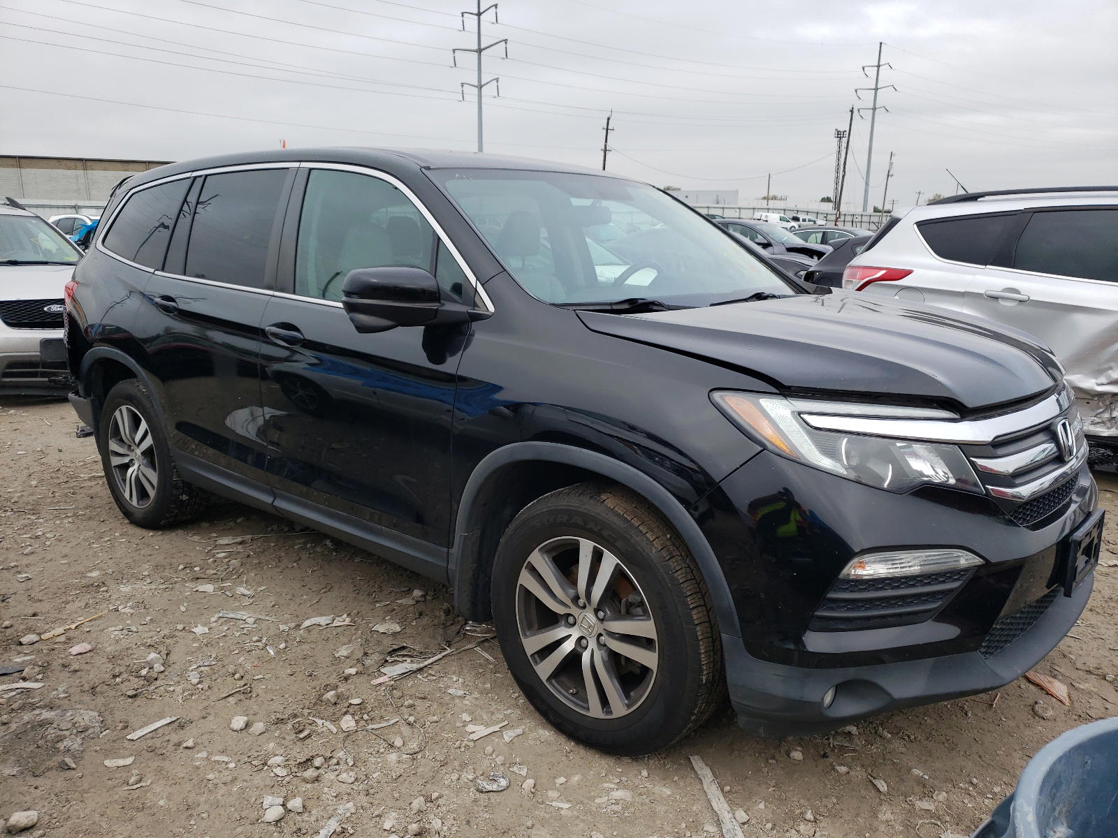 HONDA PILOT EXL 2017 with VIN 5FNYF6H59HB019096 - Photo from auction
