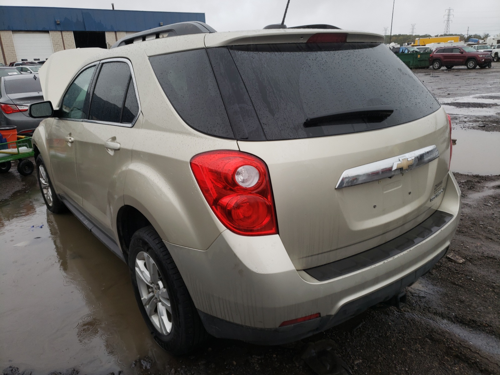 Photo 3 from auction – 2015 CHEVROLET EQUINOX LT with VIN 2GNALBEK2F1106391