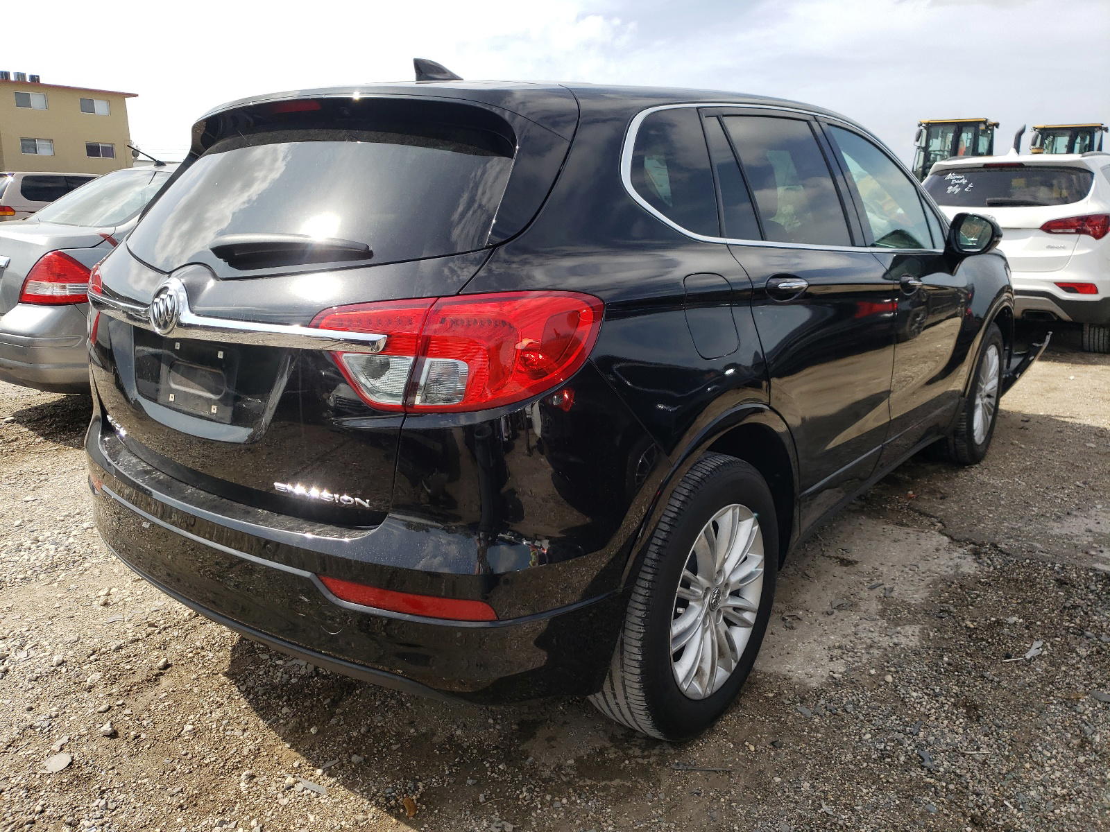 Photo 4 from auction – 2017 BUICK ENVISION P with VIN LRBFXASA8HD065294