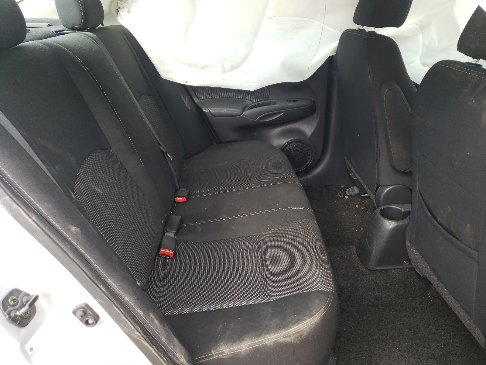 Photo 6 from auction – 2017 NISSAN VERSA S with VIN 3N1CN7AP9HL853047