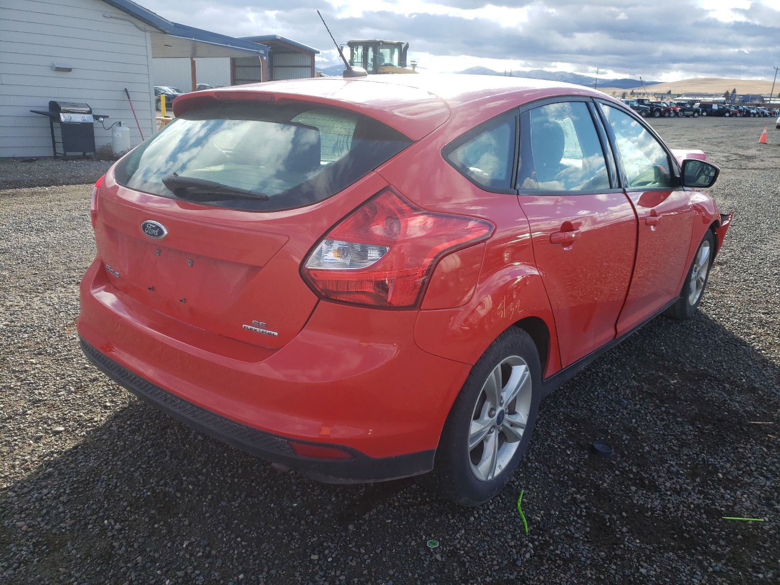 Zdjęcie 4 z aukcji – 2014 FORD FOCUS SE z VIN 1FADP3K27EL143679