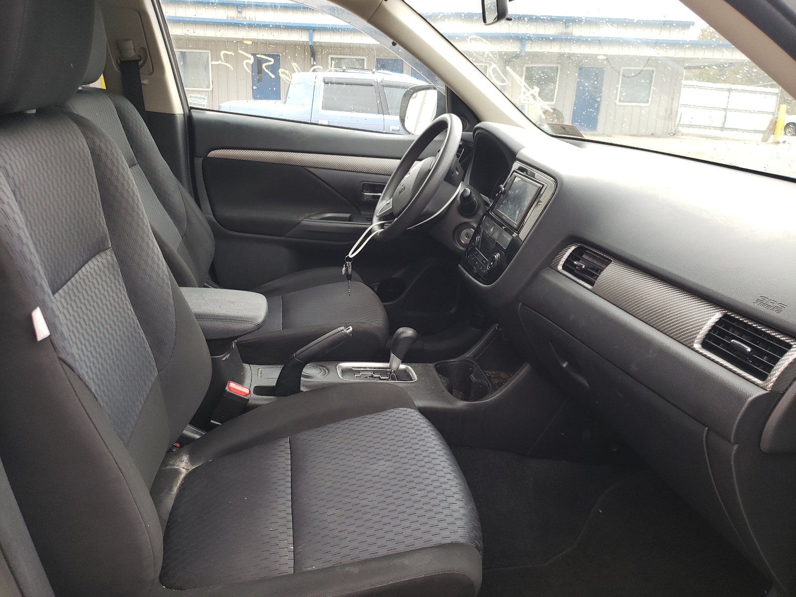 صورة رقم 5 من المزاد - 2014 MITSUBISHI OUTLANDER مع VIN JA4AD2A34EZ000710