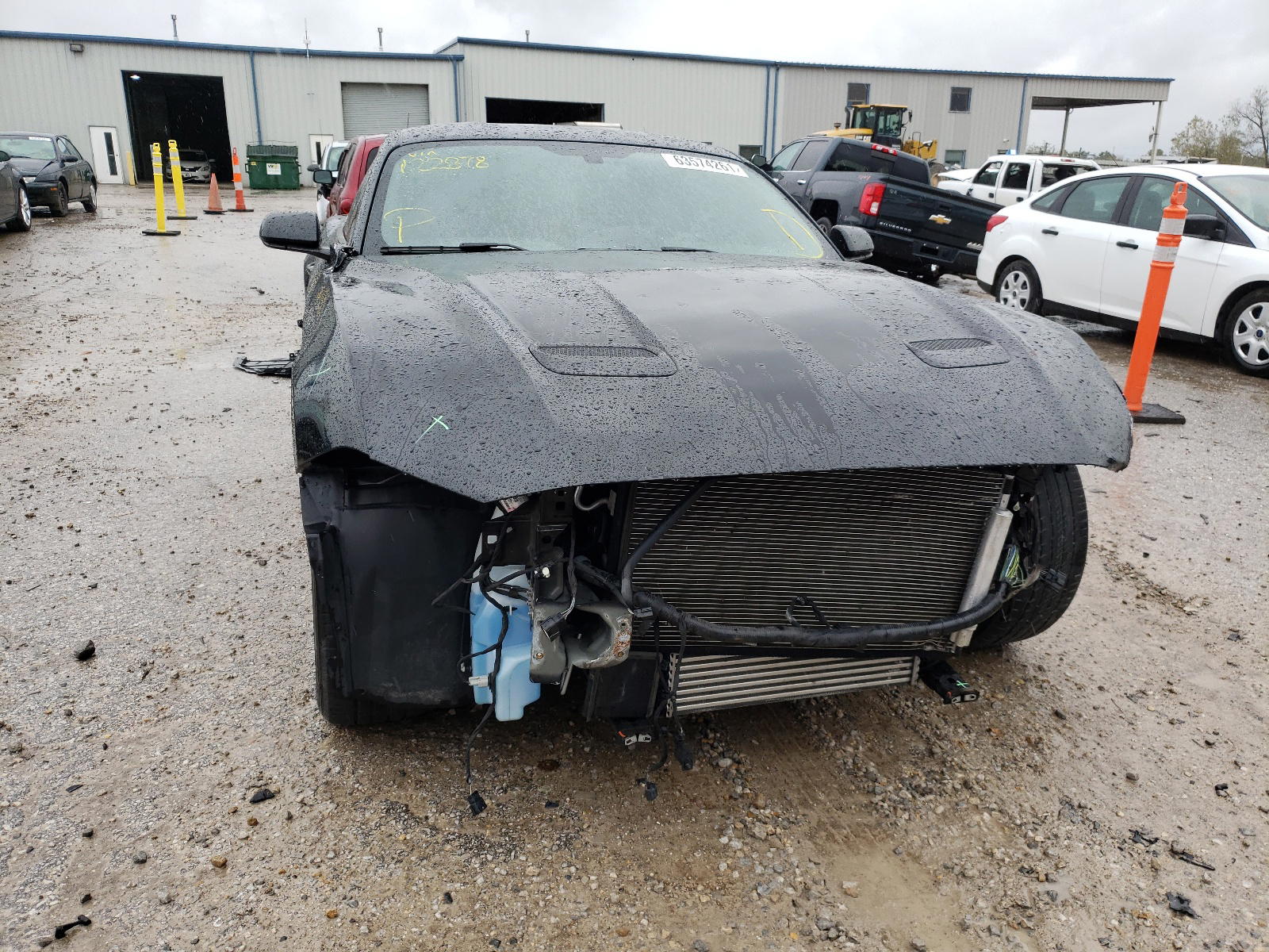 Photo 9 from auction – 2018 FORD MUSTANG with VIN 1FA6P8TH8J5122878