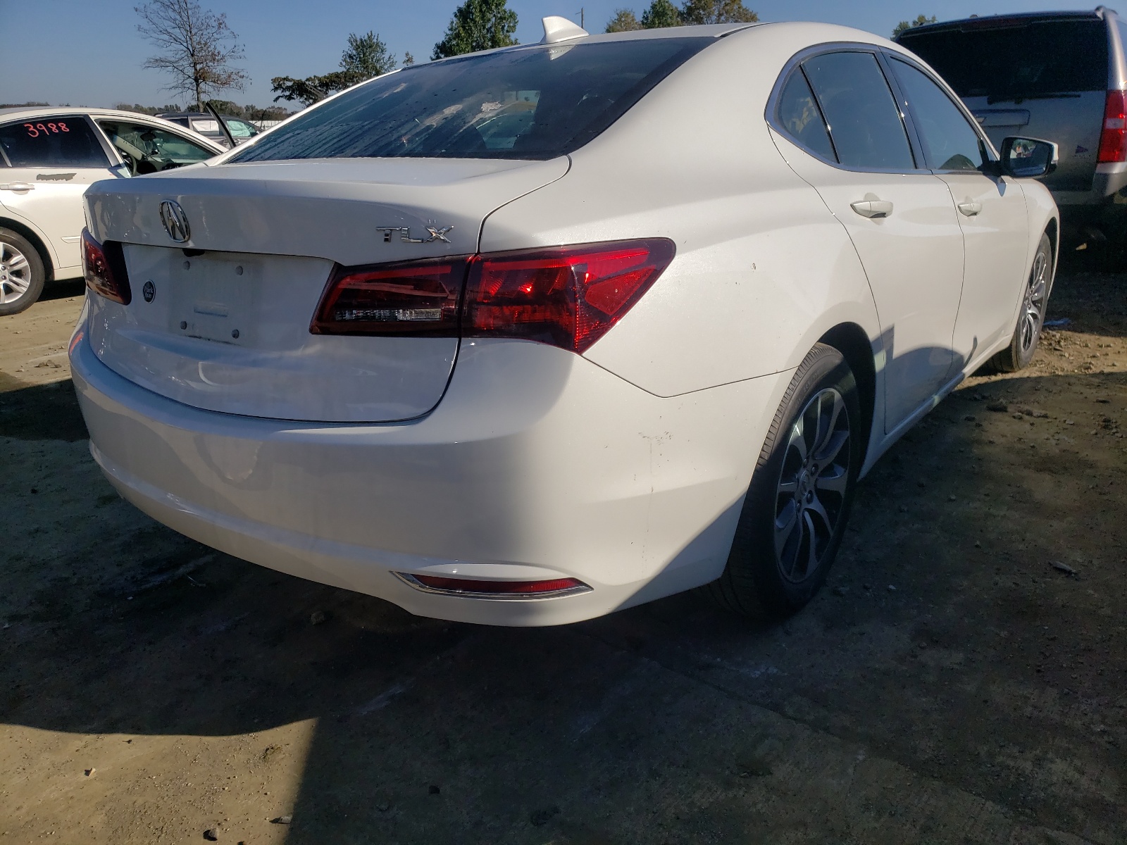 Photo 4 from auction – 2017 ACURA TLX TECH with VIN 19UUB1F53HA007276