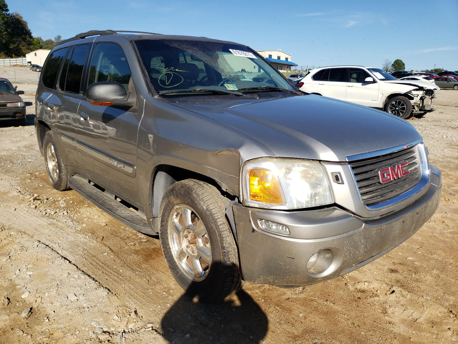 GMC ENVOY 2002 with VIN 1GKDT13S922274708 - Photo from auction