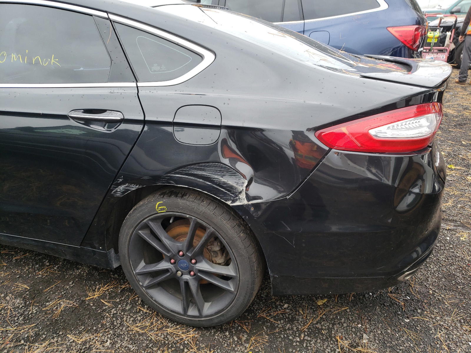 Photo 9 from auction – 2013 FORD FUSION with VIN 3FA6P0D94DR173658