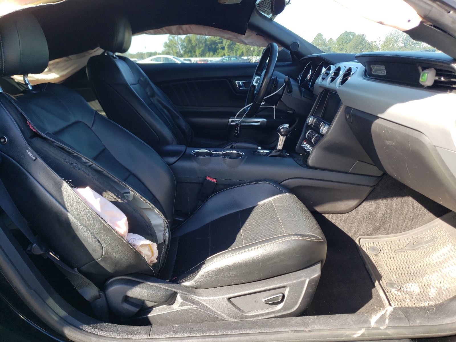 Photo 5 from auction – 2015 FORD MUSTANG with VIN 1FA6P8TH9F5306766
