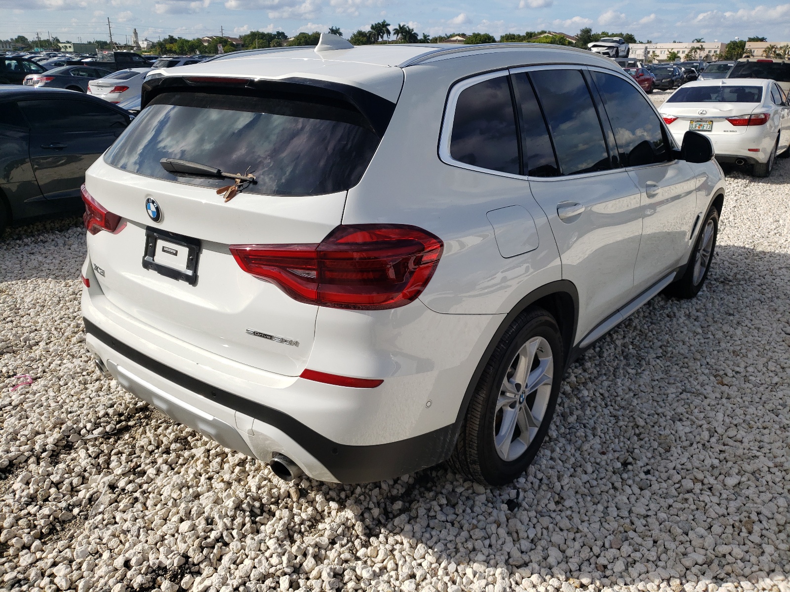Photo 4 from auction – 2020 BMW X3 SDRIVE3 with VIN 5UXTY3C02L9C90424