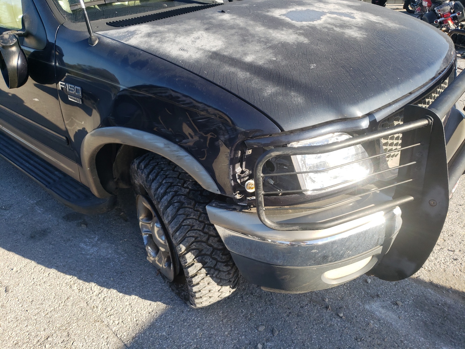 Photo 9 from auction – 2001 FORD F150 SUPER with VIN 1FTRW08L31KB88054