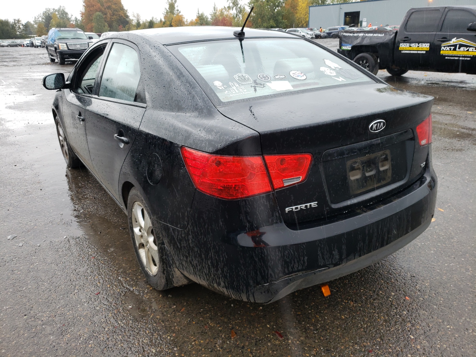 Photo 3 from auction – 2010 KIA FORTE EX with VIN KNAFU4A2XA5052615