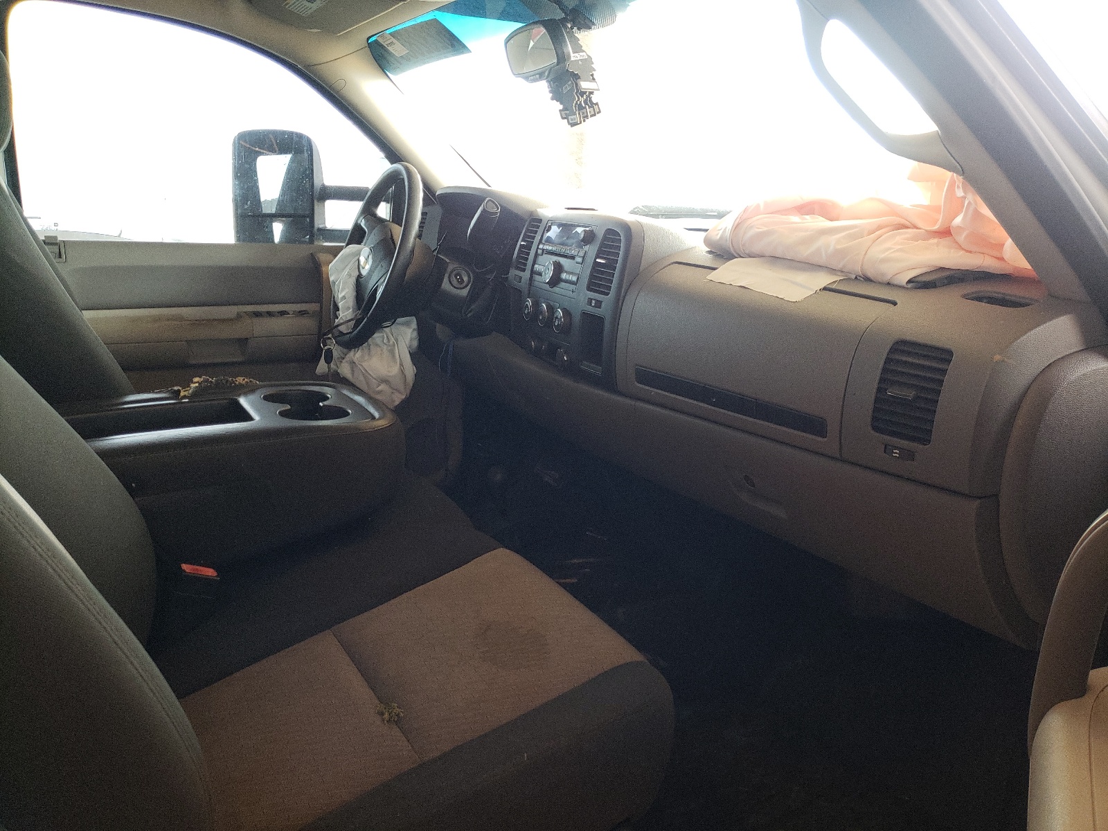 Photo 5 from auction – 2009 CHEVROLET SILVERADO with VIN 1GCEK19049Z199474