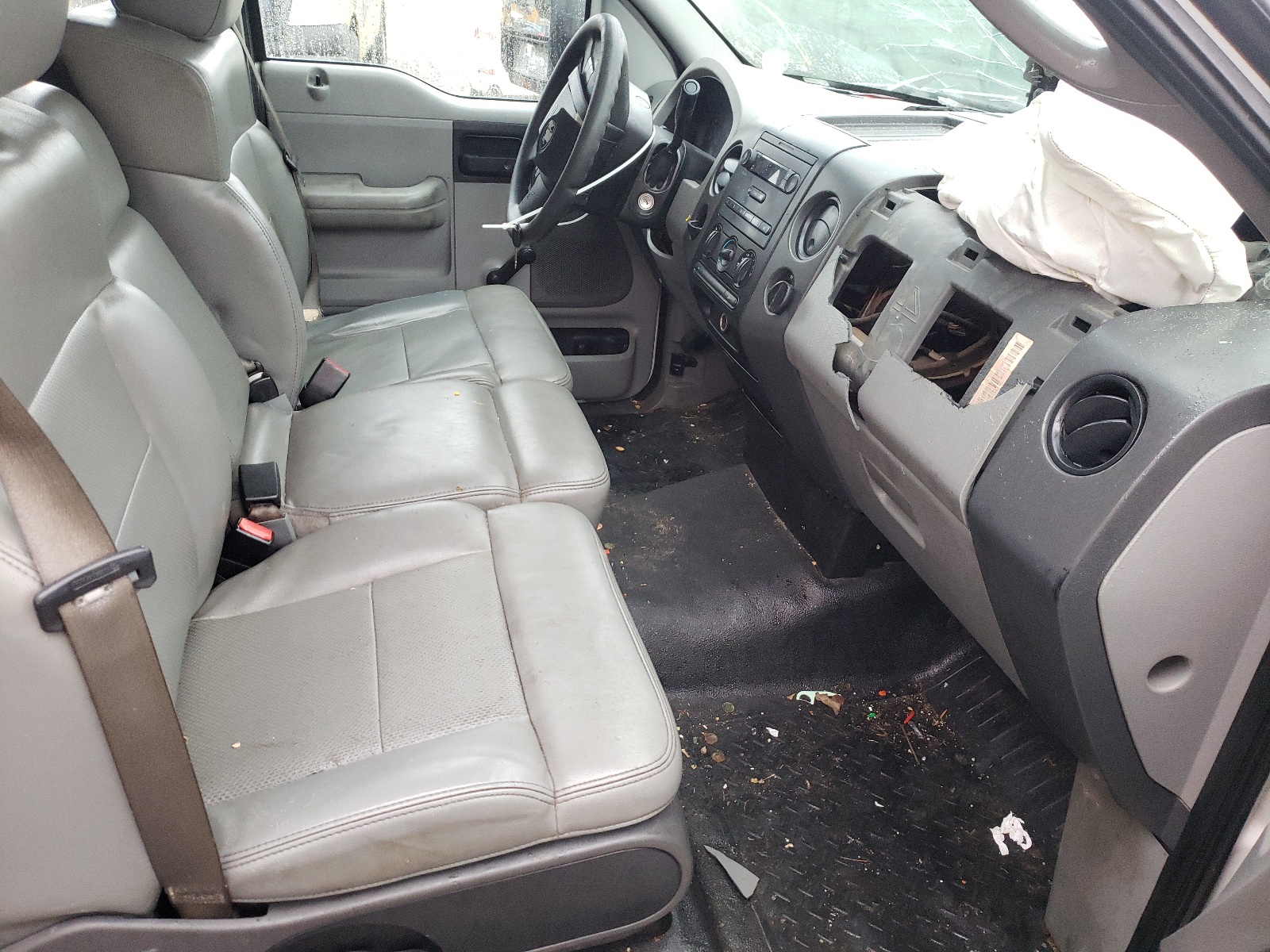 Zdjęcie 5 z aukcji – 2008 FORD F150 z VIN 1FTRF122X8KD16239