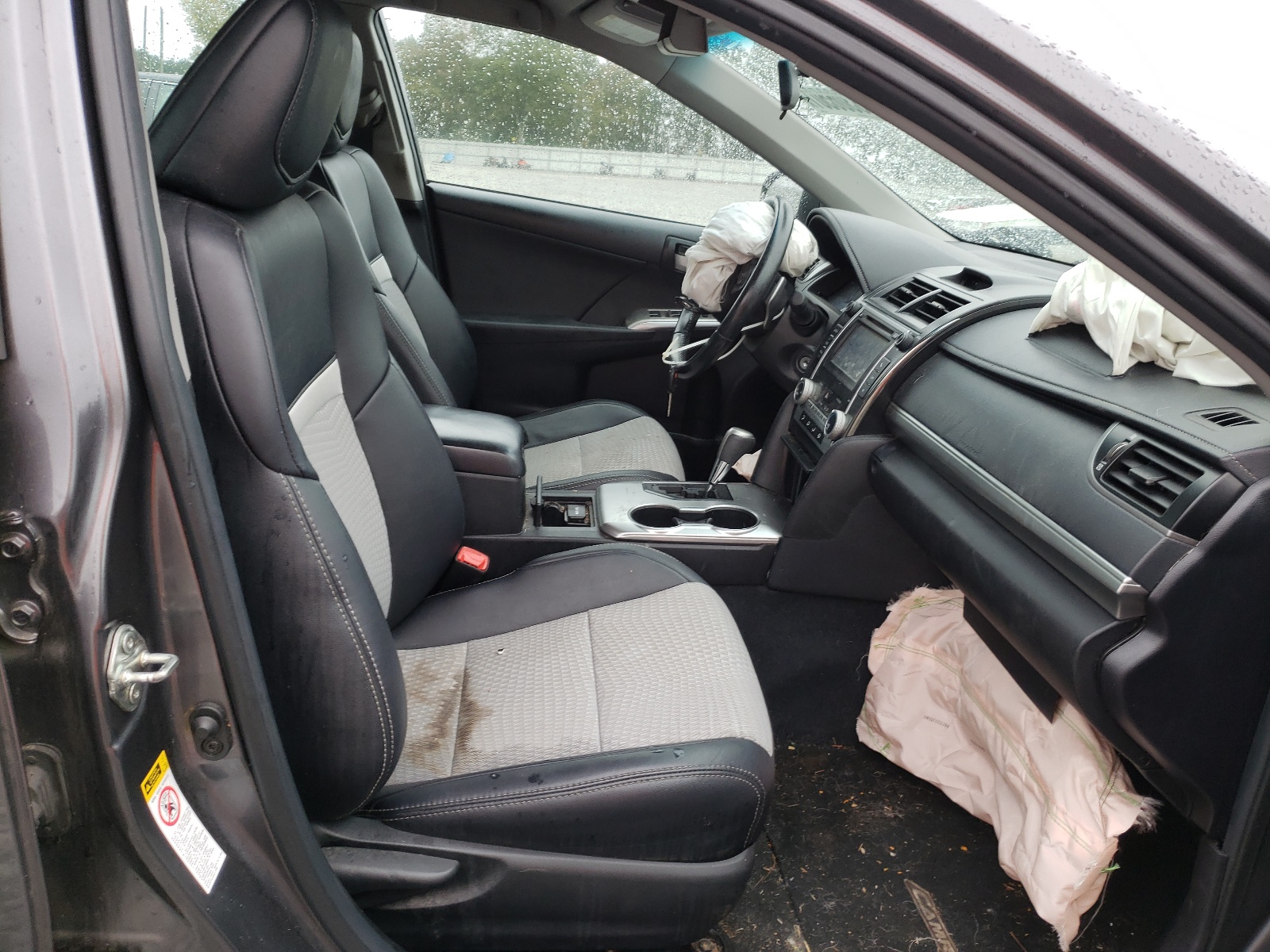 Photo 5 from auction – 2014 TOYOTA CAMRY L with VIN 4T1BF1FK8EU346492