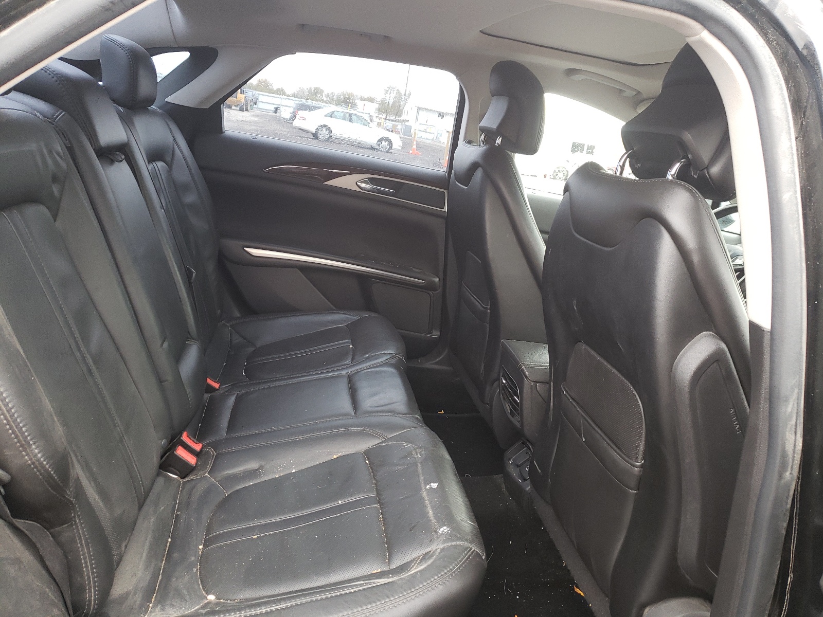 Photo 6 from auction – 2014 LINCOLN MKZ HYBRID with VIN 3LN6L2LU6ER815415