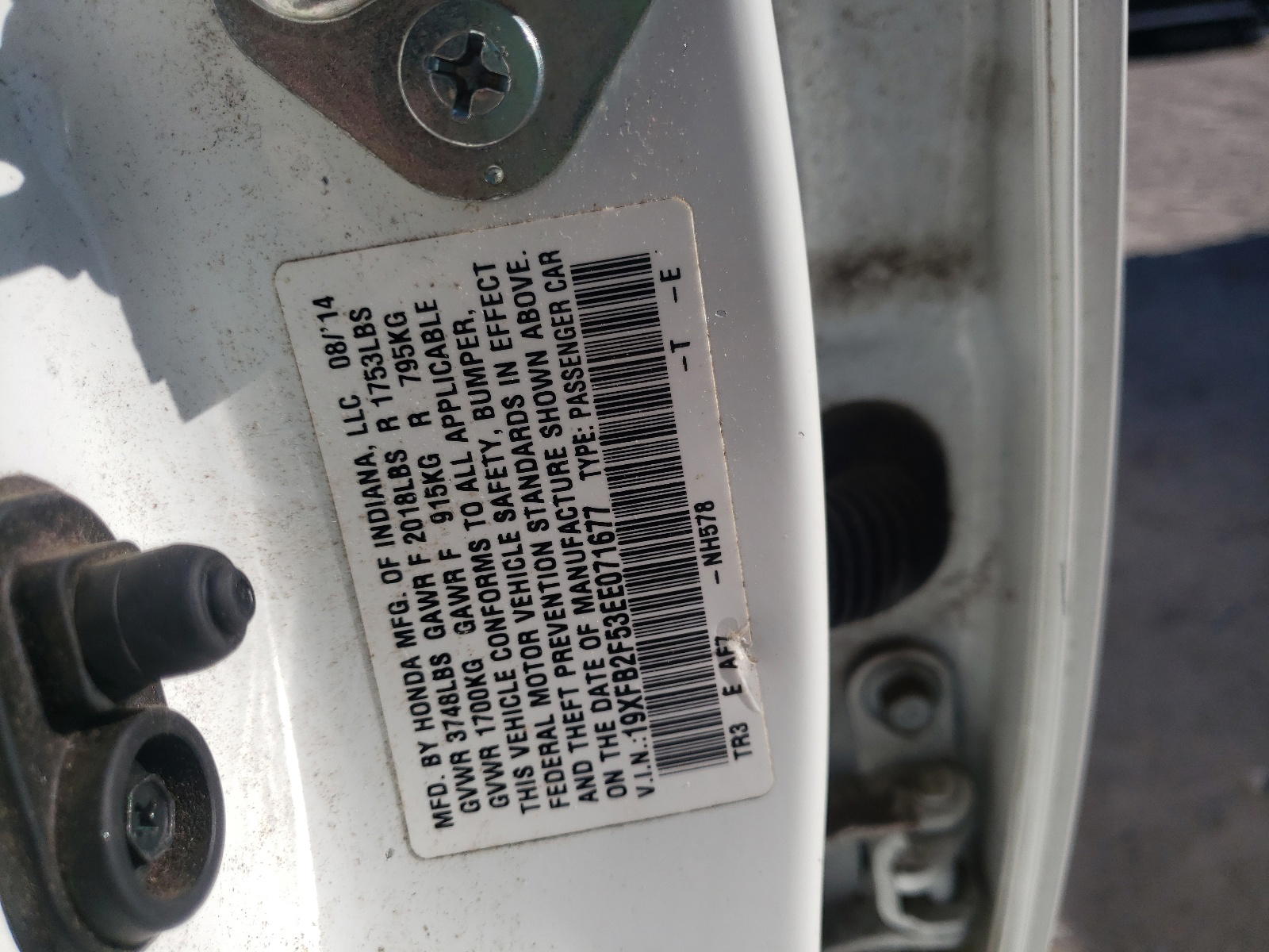 Photo 10 from auction – 2014 HONDA CIVIC LX with VIN 19XFB2F53EE071677