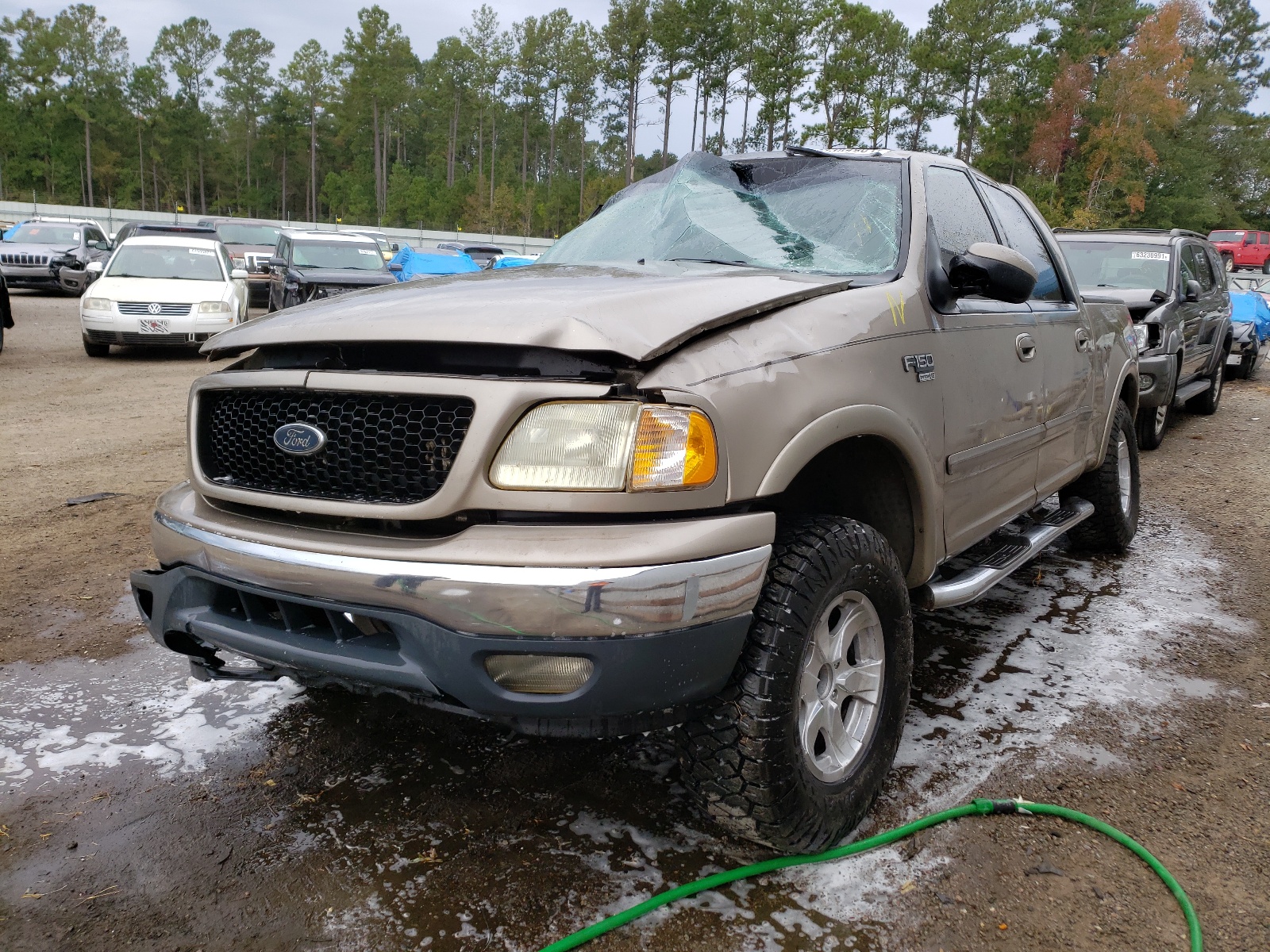 Photo 2 from auction – 2003 FORD F150 SUPER with VIN 1FTRW08LX3KC59334