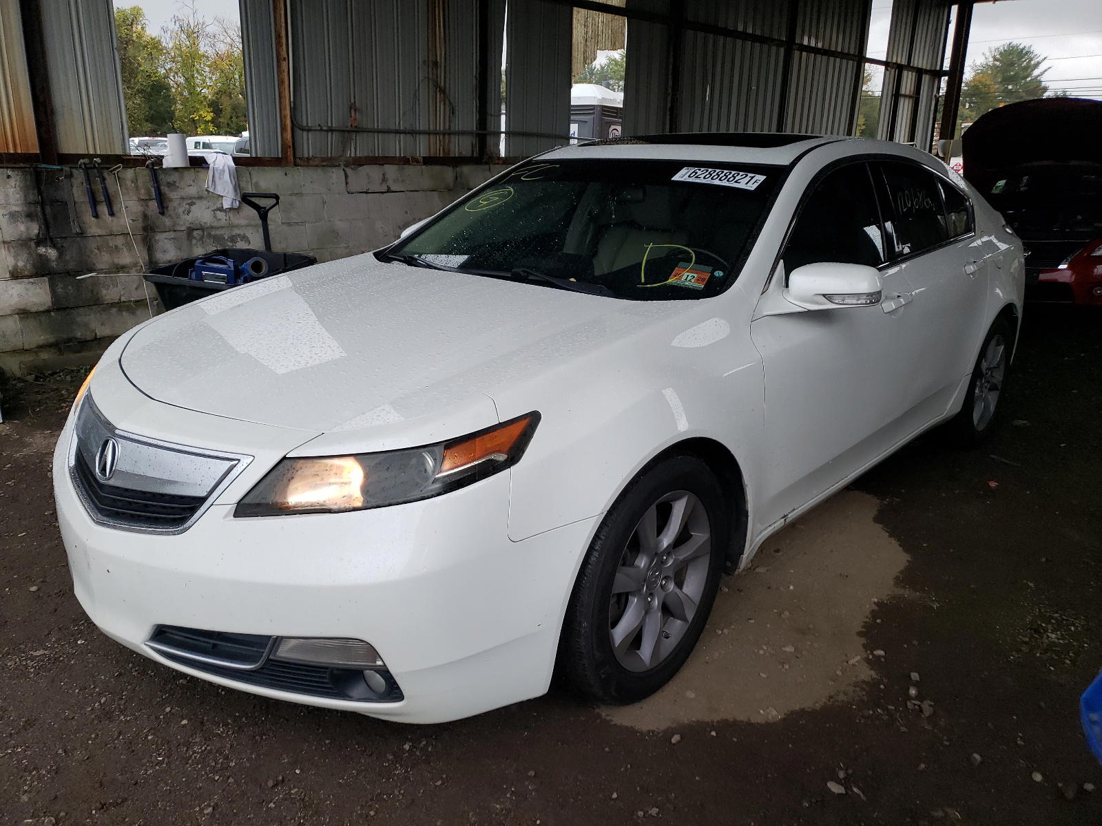 Photo 2 from auction – 2013 ACURA TL with VIN 19UUA8F22DA013386