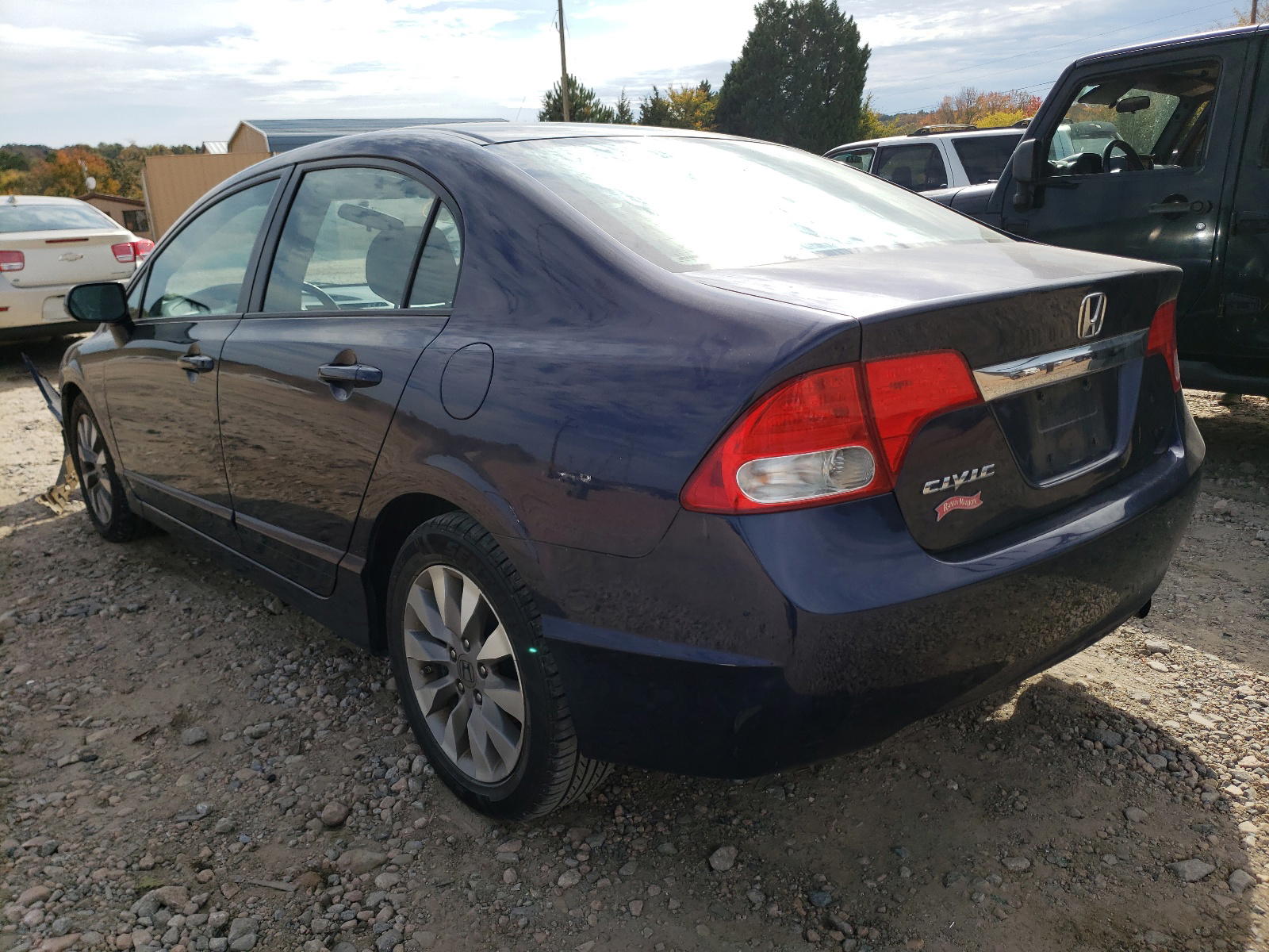 Photo 3 from auction – 2011 HONDA CIVIC EX with VIN 2HGFA1F88BH545356