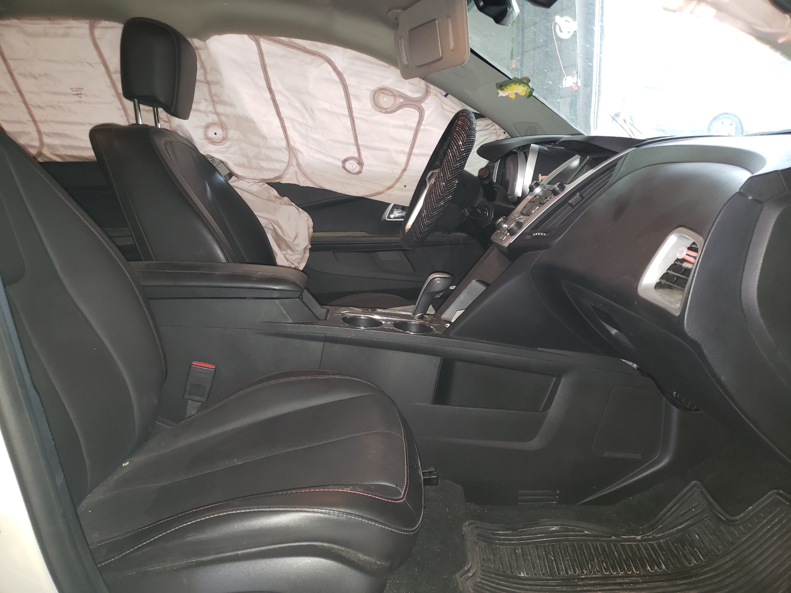 Photo 5 from auction – 2015 CHEVROLET EQUINOX LT with VIN 1GNFLHEK5FZ104134