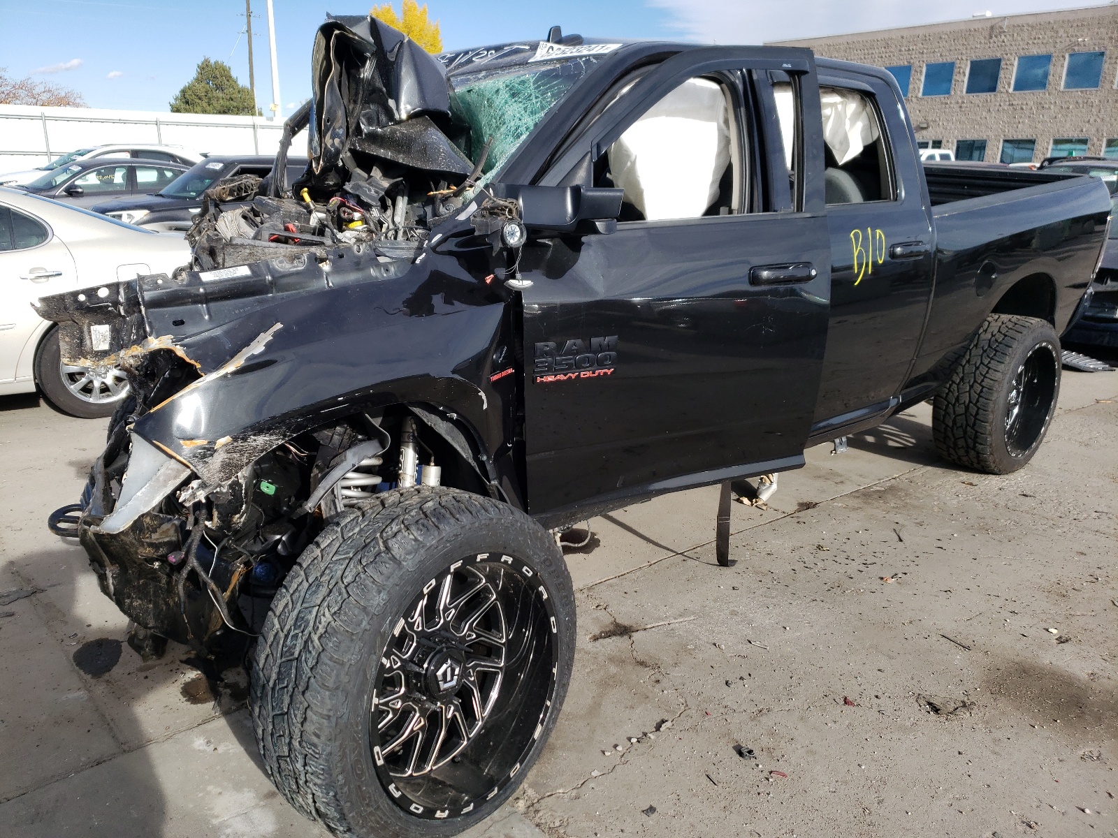 Photo 2 from auction – 2017 RAM 3500 SLT with VIN 3C63R3DL7HG603082