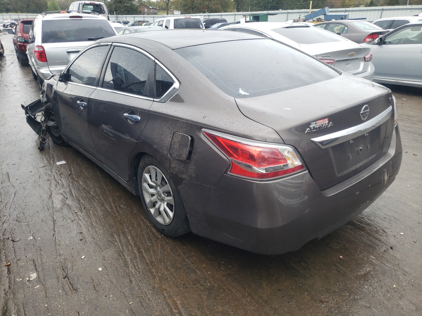 Photo 3 from auction – 2015 NISSAN ALTIMA 2.5 with VIN 1N4AL3AP9FN342976