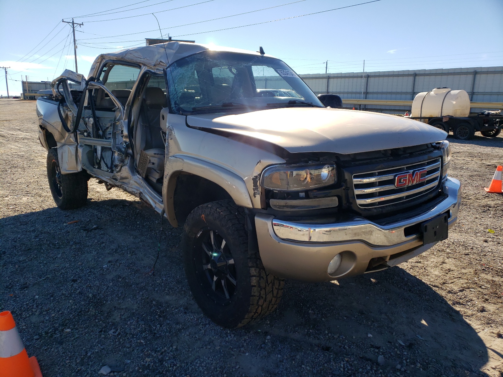 Photo 1 from auction – 2006 GMC NEW SIERRA with VIN 2GTEK13Z661357079