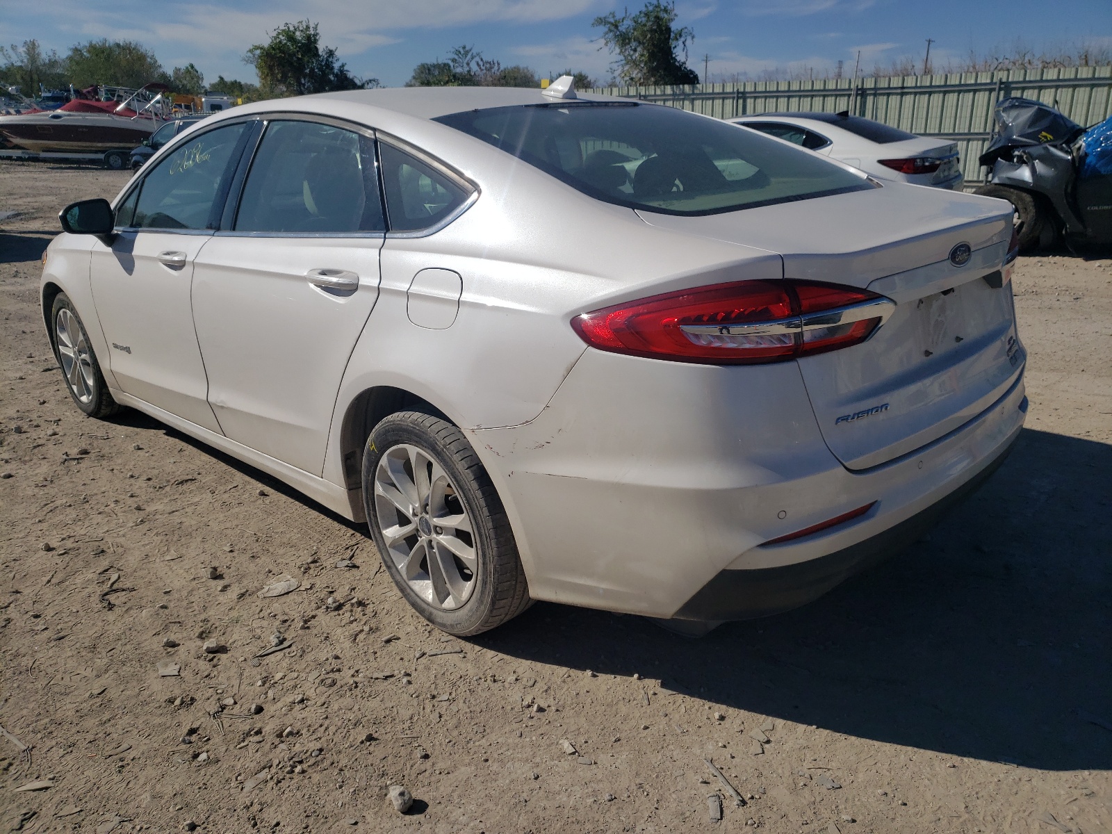 Photo 3 from auction – 2019 FORD FUSION SE with VIN 3FA6P0LU9KR242945