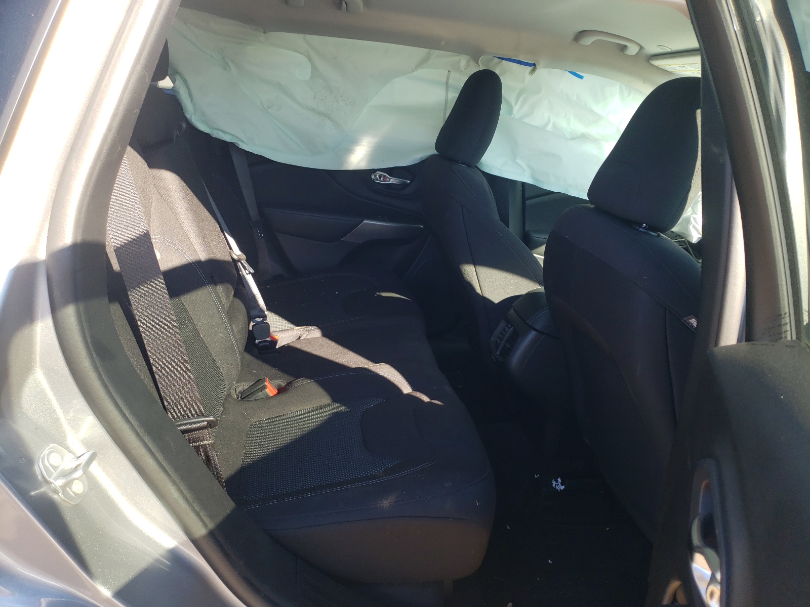 Photo 6 from auction – 2021 JEEP CHEROKEE L with VIN 1C4PJLCB5MD168872