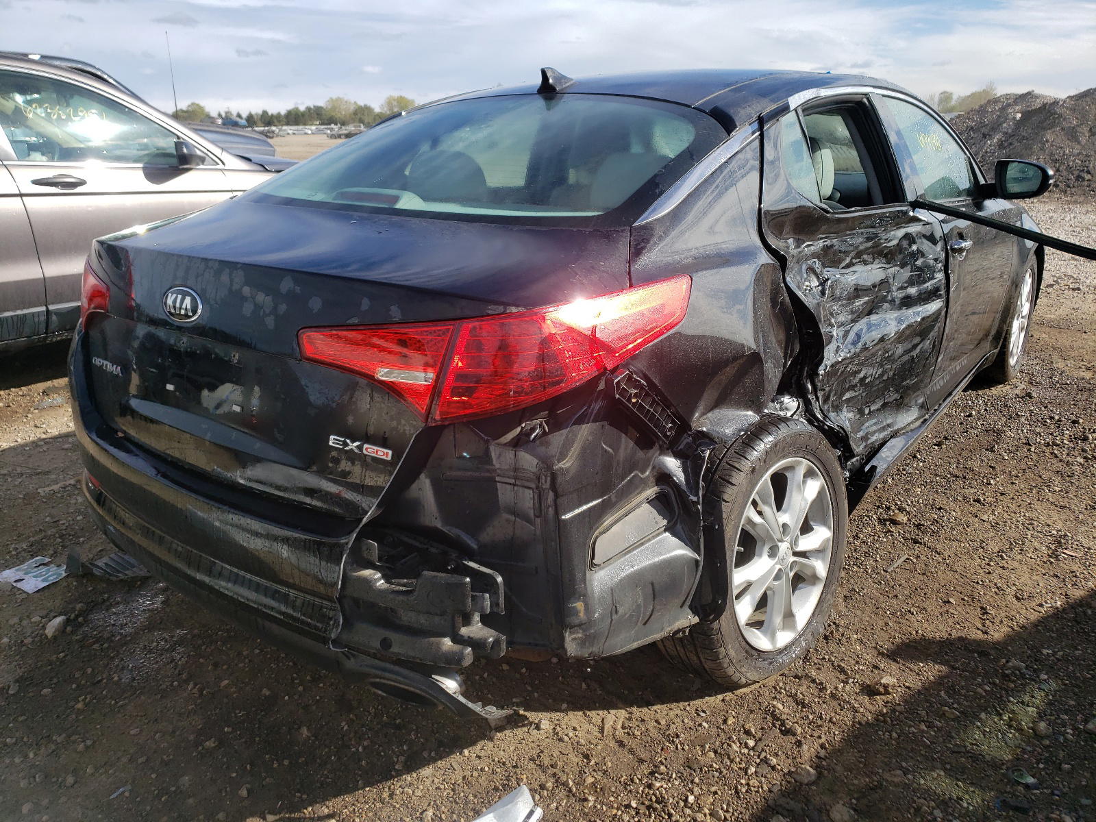 Photo 4 from auction – 2013 KIA OPTIMA EX with VIN 5XXGN4A71DG142817