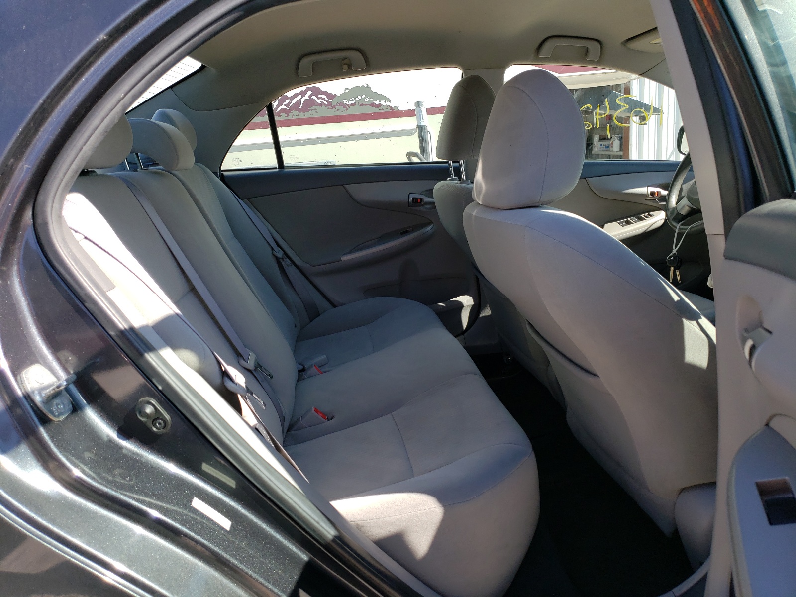 Photo 6 from auction – 2010 TOYOTA COROLLA BA with VIN 1NXBU4EE2AZ192309