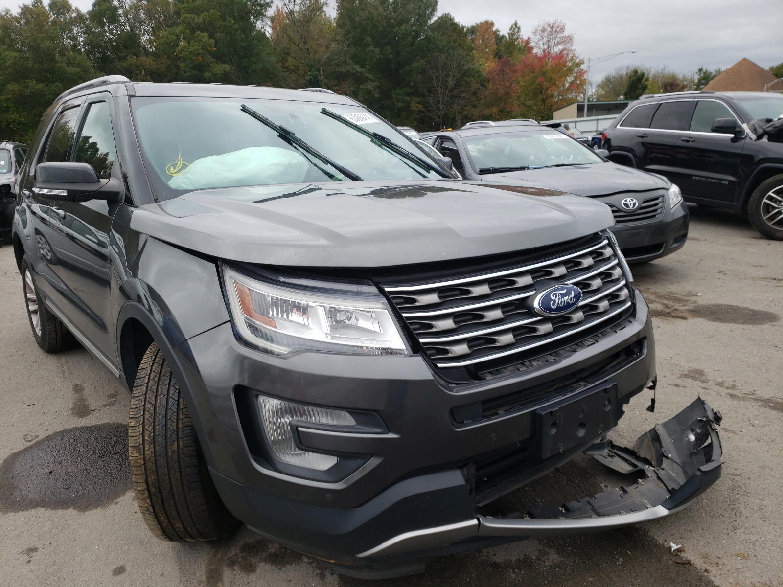FORD EXPLORER X 2017 with VIN 1FM5K7D86HGE02368 - Photo from auction