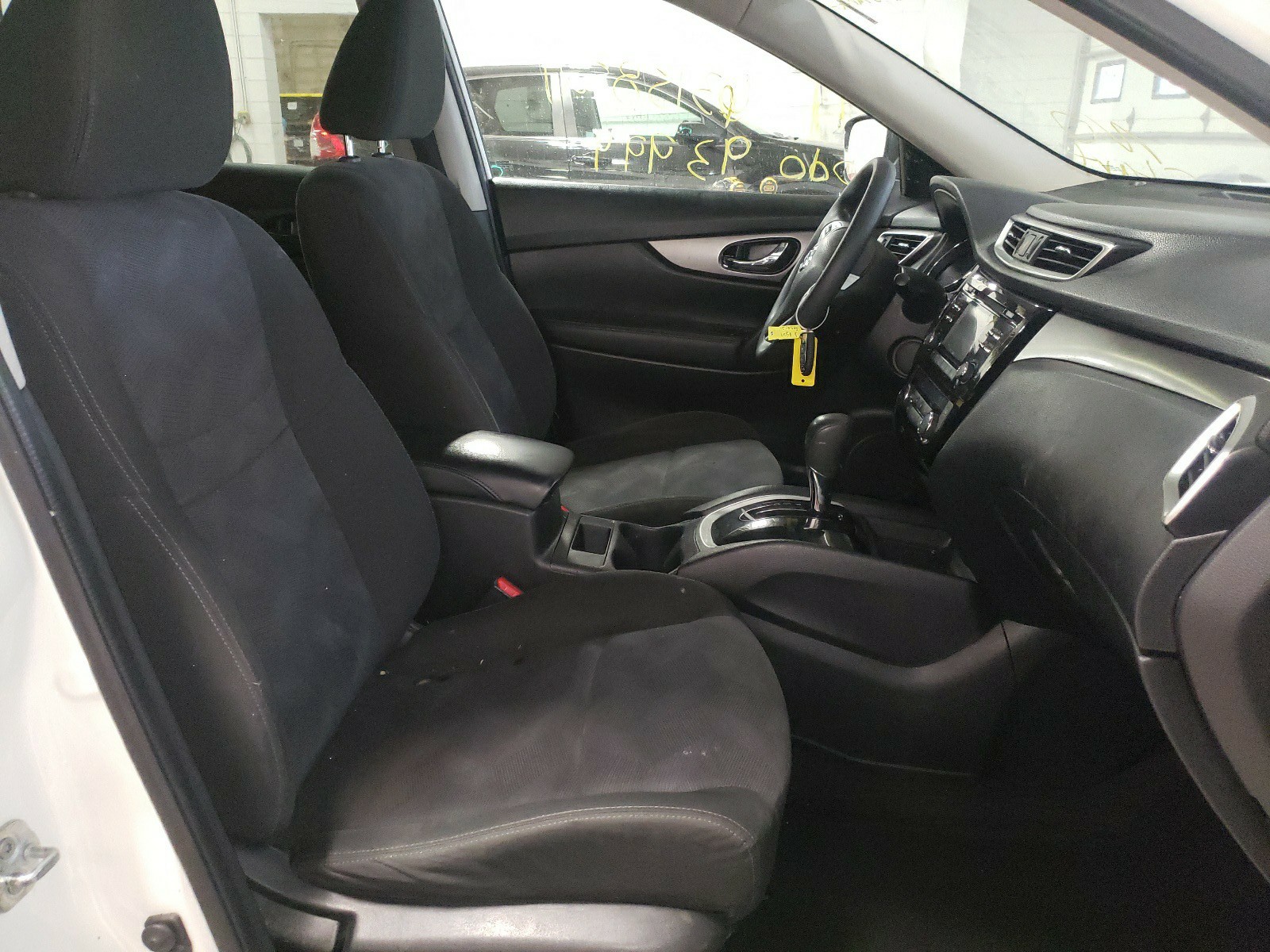 Фото 5 с аукциона – 2016 NISSAN ROGUE S с VIN KNMAT2MT1GP711994