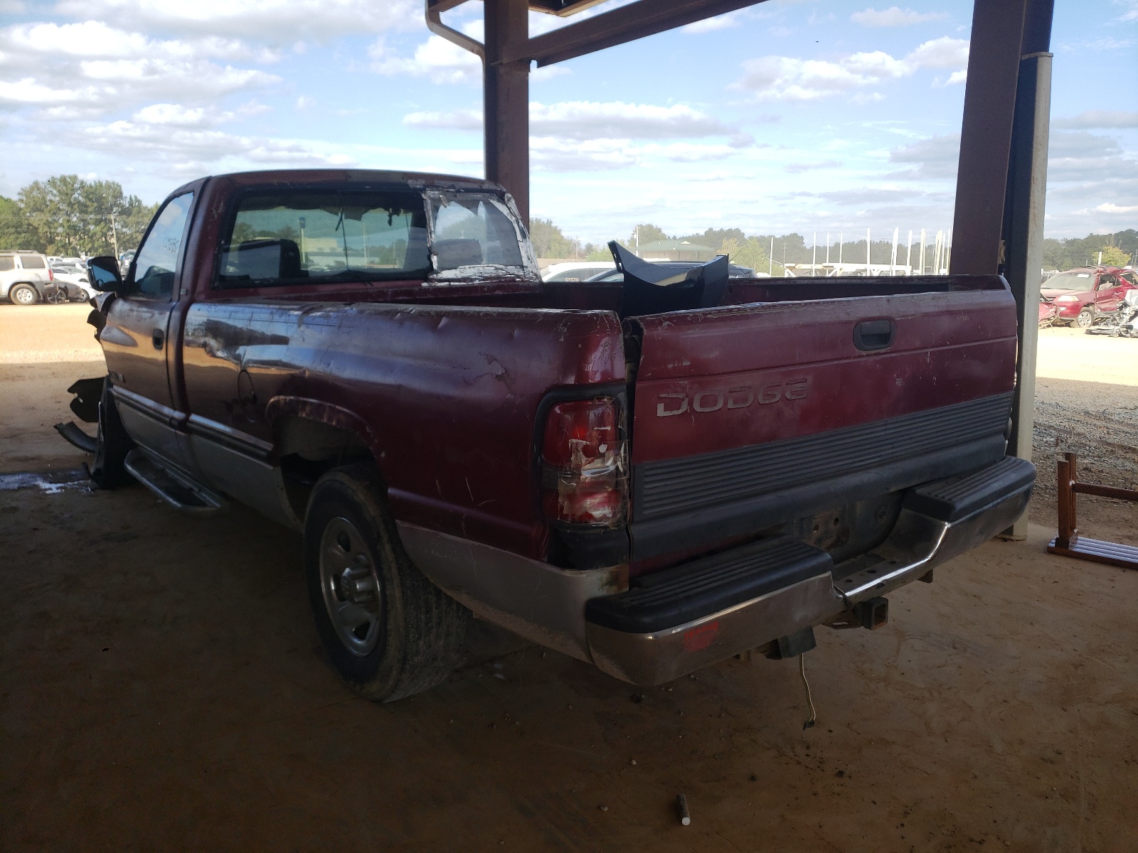 Photo 3 from auction – 1996 DODGE RAM 1500 with VIN 1B7HC16Y6TS509922