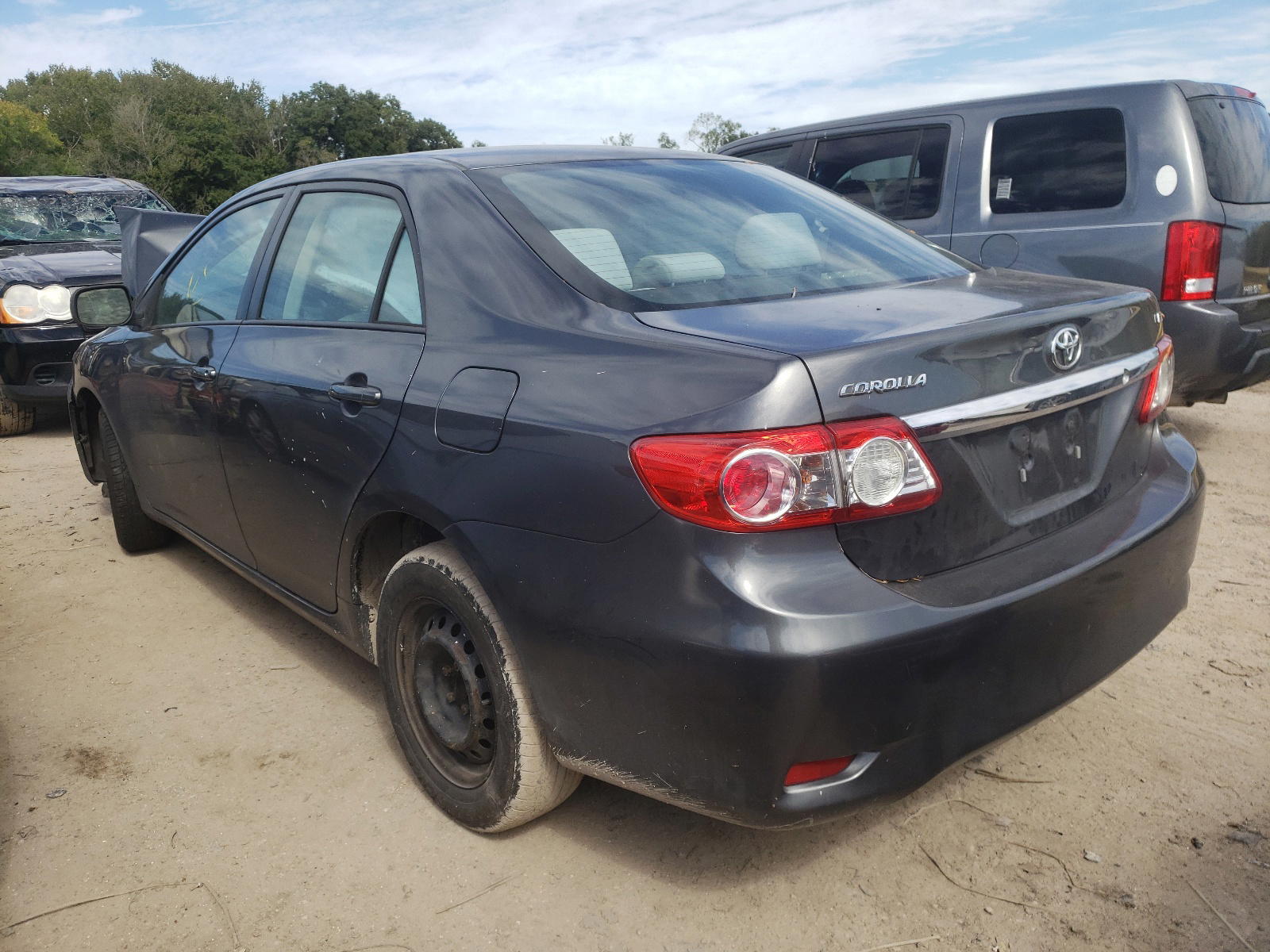 Photo 3 from auction – 2011 TOYOTA COROLLA BA with VIN 2T1BU4EE3BC622030