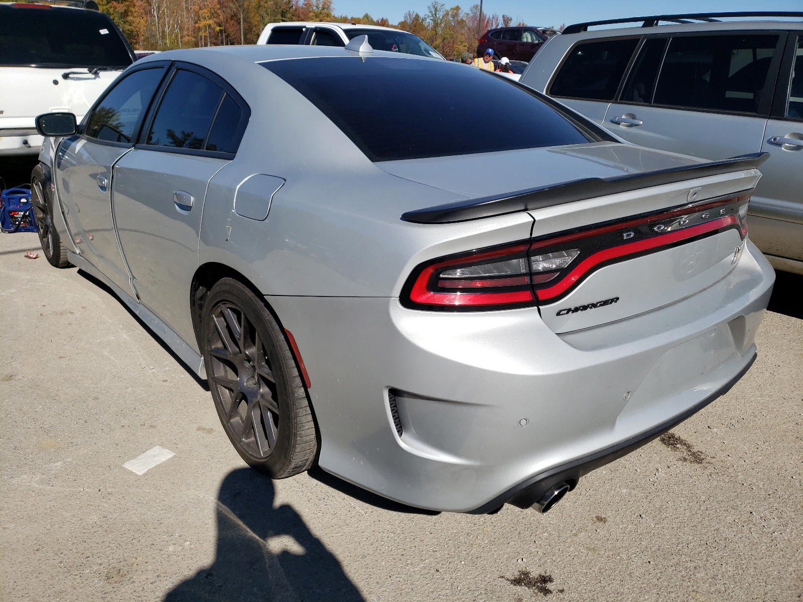 Photo 3 from auction – 2019 DODGE CHARGER SC with VIN 2C3CDXGJ7KH564160