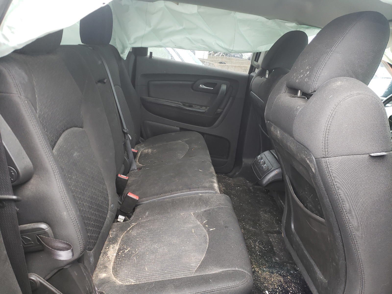 Photo 6 from auction – 2012 CHEVROLET TRAVERSE L with VIN 1GNKRGED4CJ281048